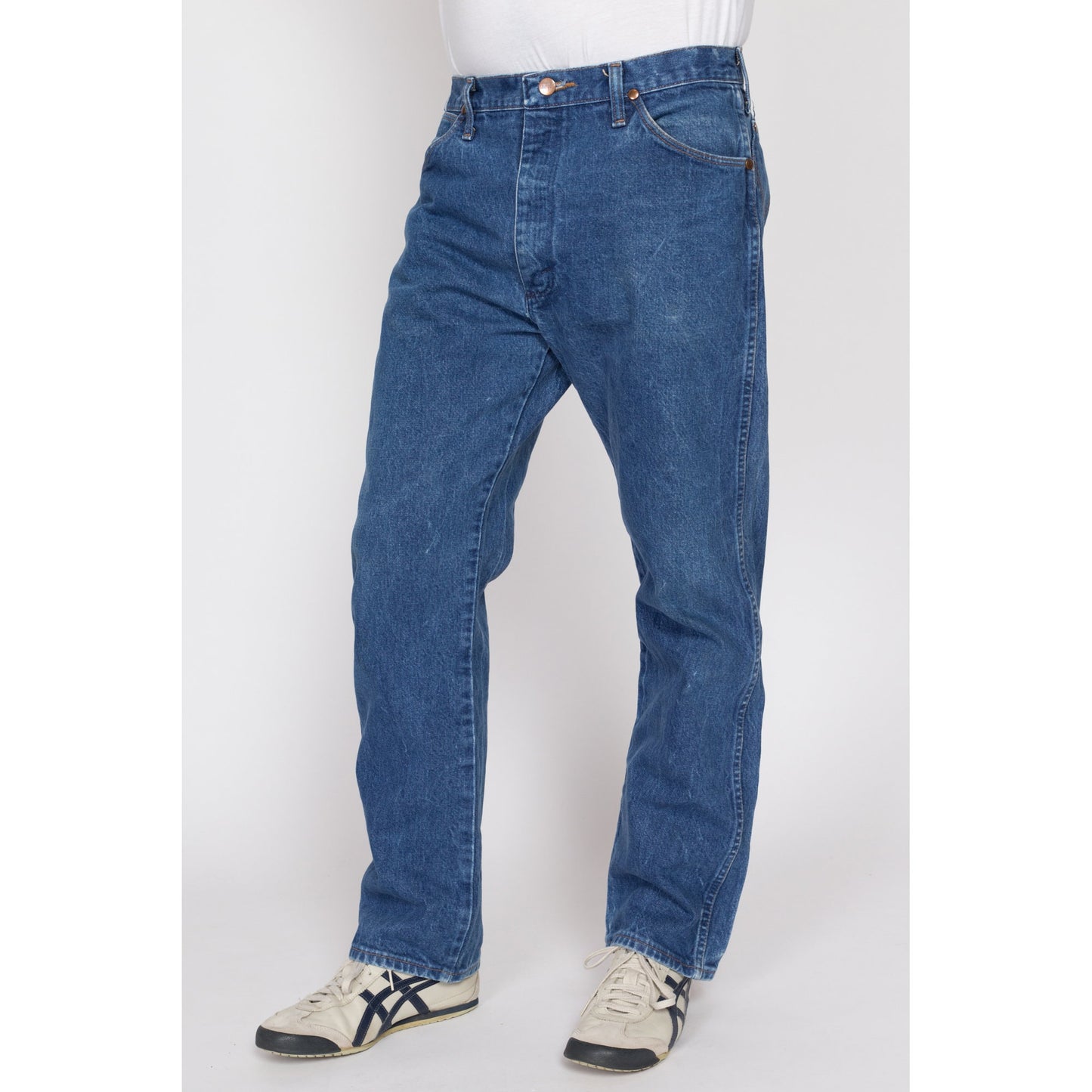 34x30 80s Wrangler Jeans | Vintage Medium Wash Denim Made In USA Straight Leg Jeans