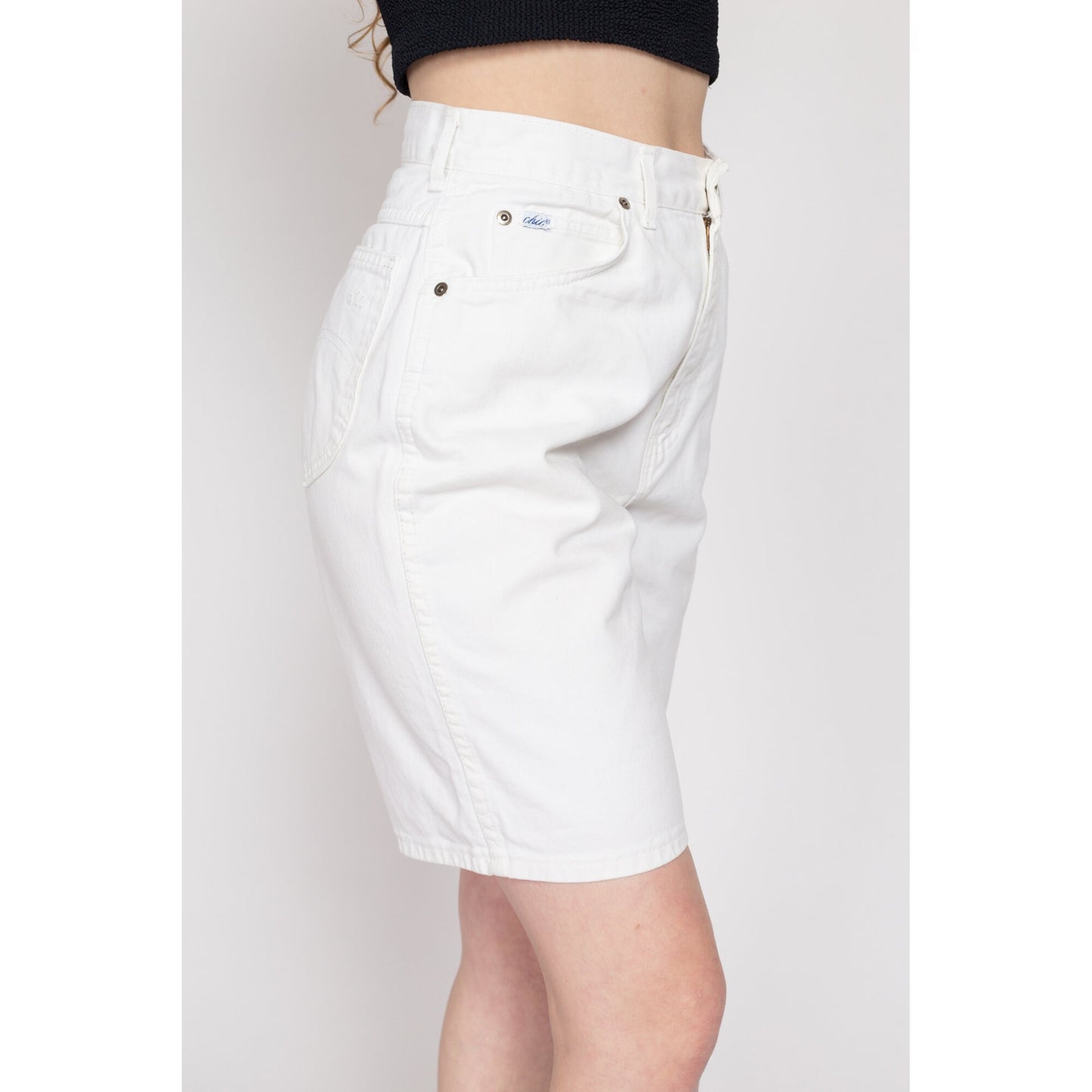 Medium 80s White Long Inseam Jean Shorts 28.5" | Vintage Chic High Waisted Denim Shorts