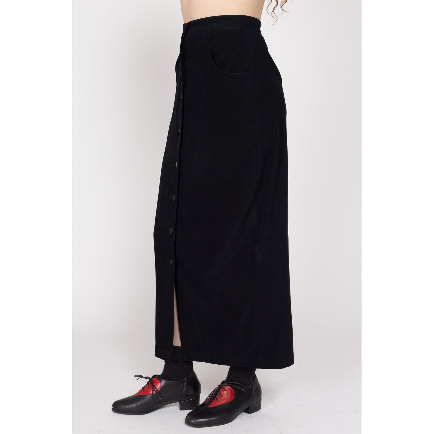 Medium 80s Black Ultrasuede Button Front Maxi Skirt 27.5" | Vintage Minimalist High Waisted Pocket Skirt