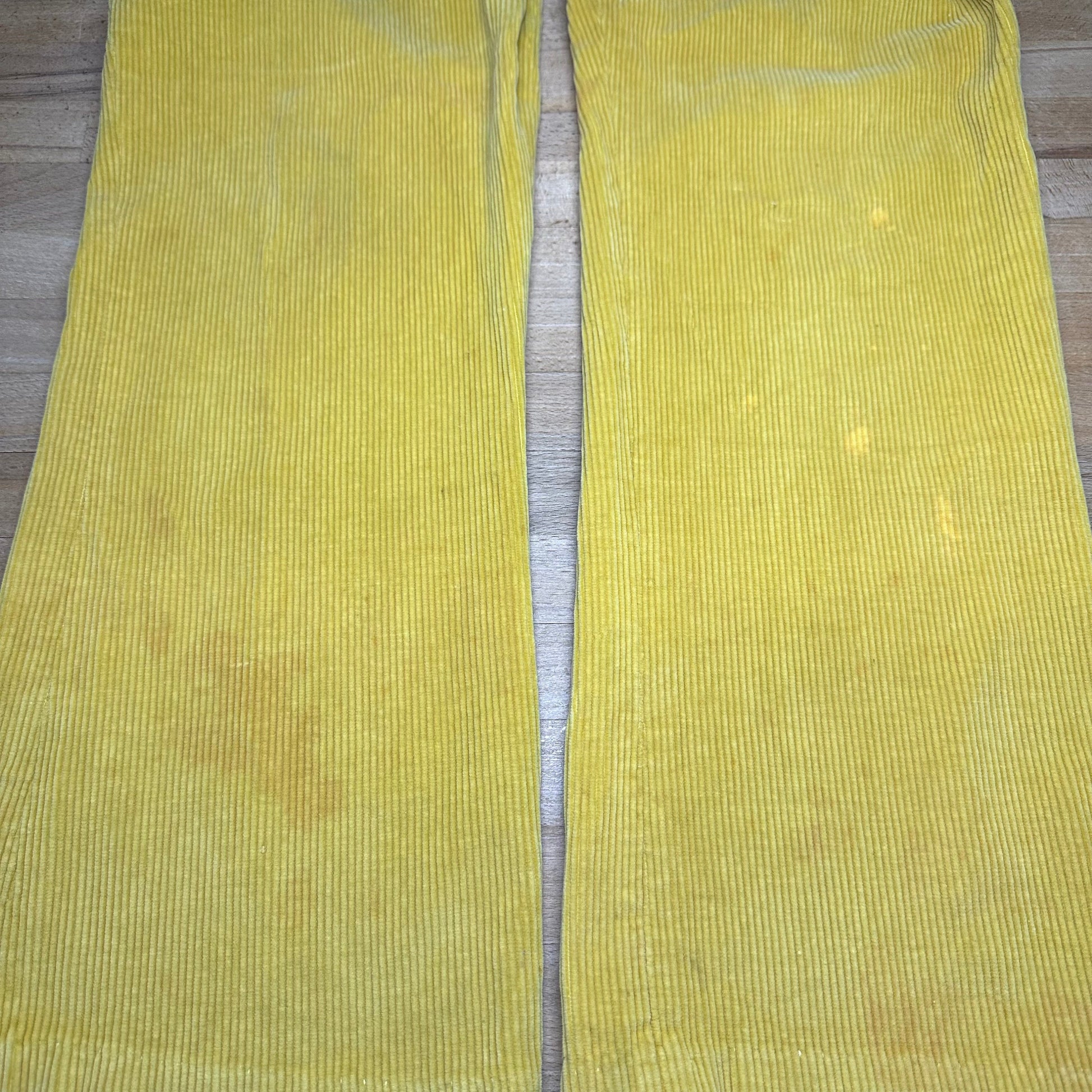 Medium 70s Yellow Corduroy Kick Flare Pants | Vintage Cords Retro High Waisted Trousers