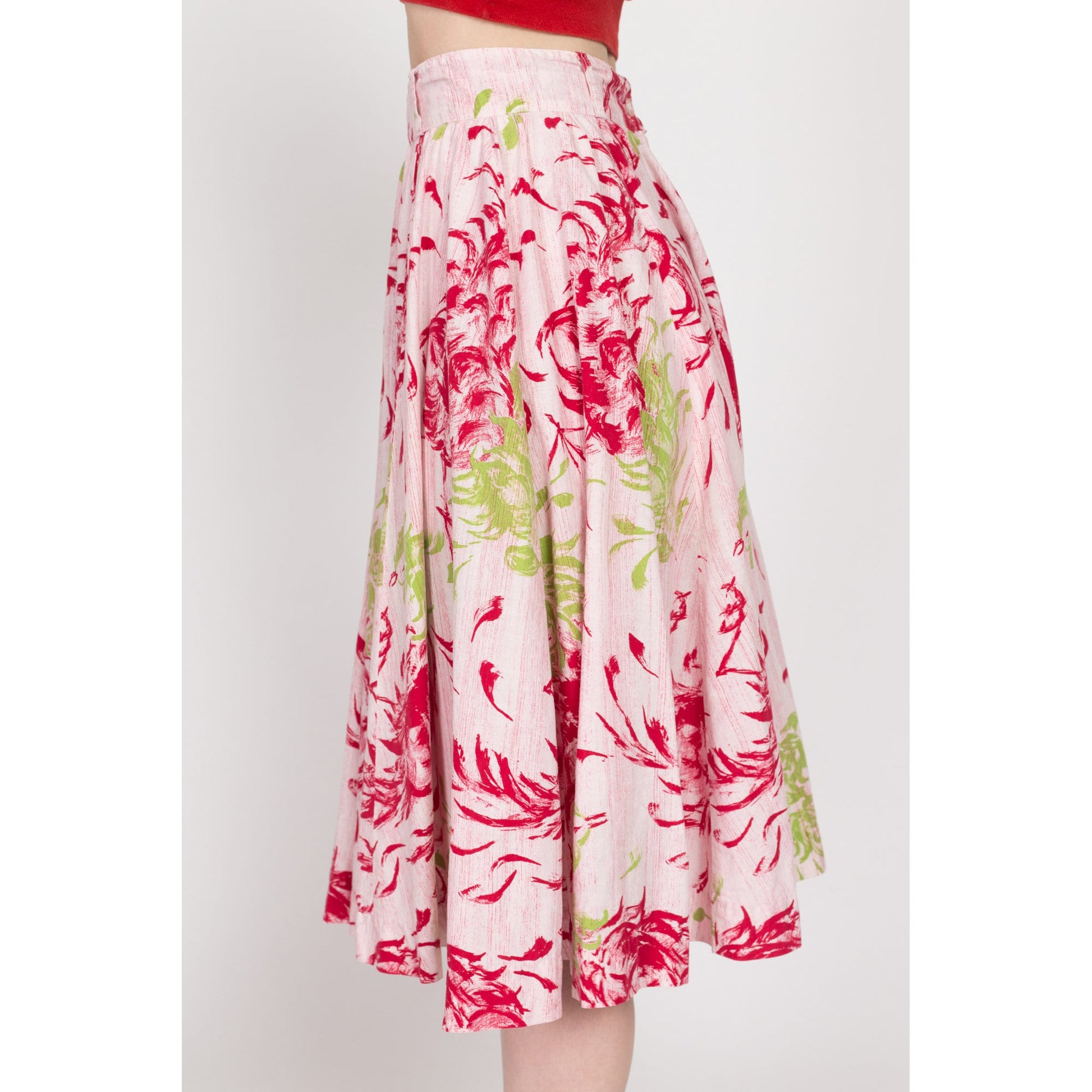 XS 50s 60s Windy Floral Print Circle Skirt 24" | Vintage Red Pink Green Boho Midi Flower Print Skirt