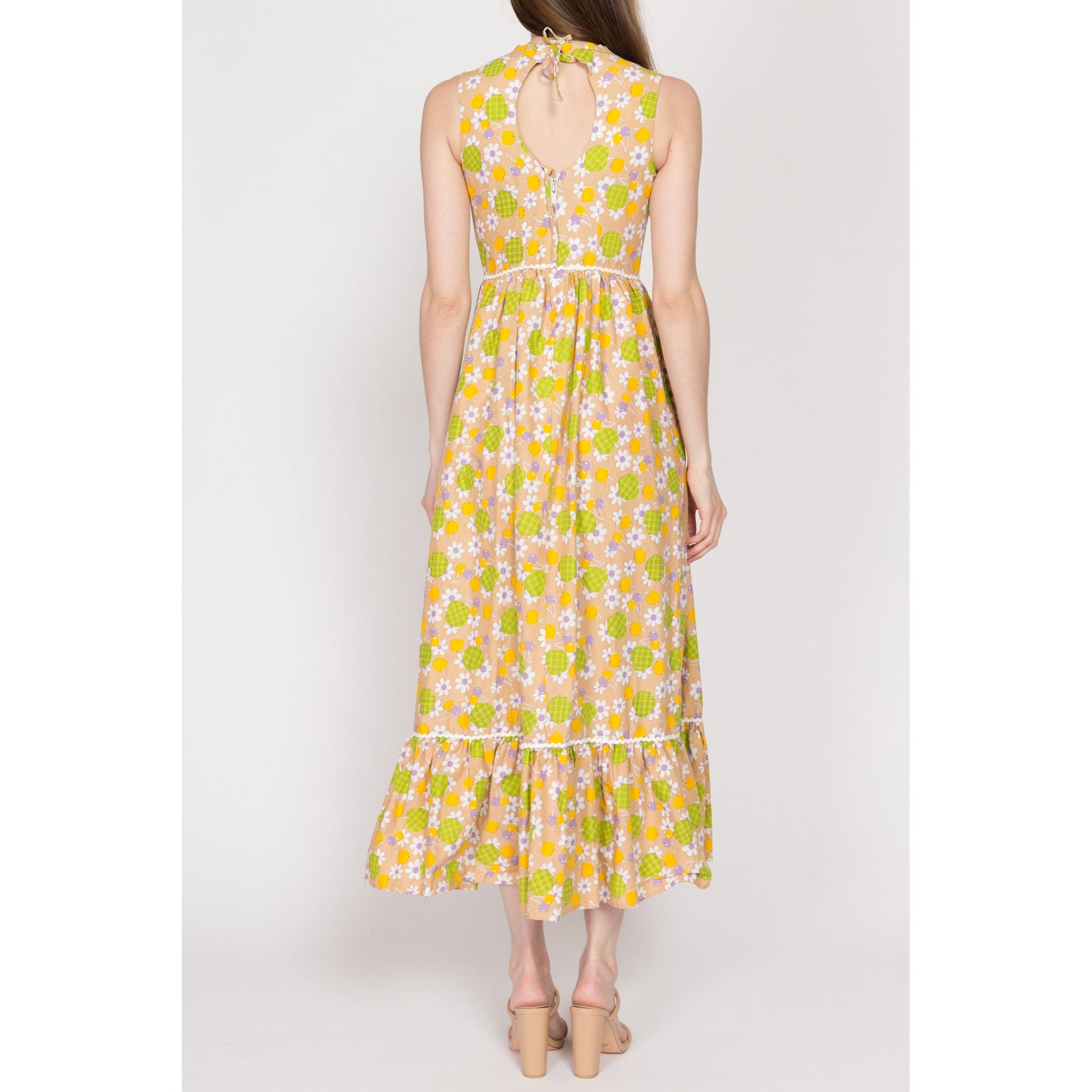 Petite XS 70s Boho Yellow Fruit & Floral Print Maxi Sundress Petite XS 70s Boho Yellow Fruit & Floral Print Maxi Sundress