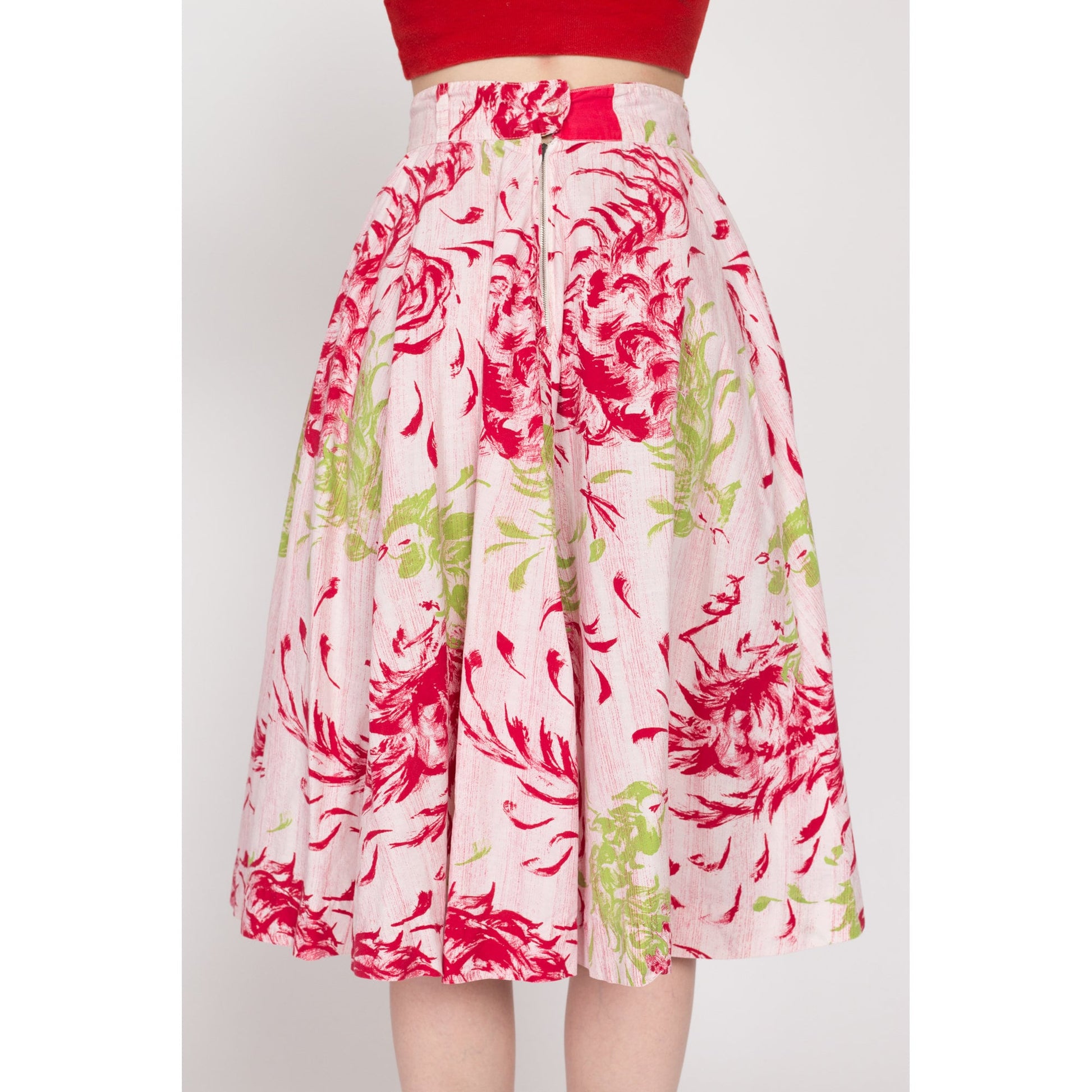 XS 50s 60s Windy Floral Print Circle Skirt 24" | Vintage Red Pink Green Boho Midi Flower Print Skirt