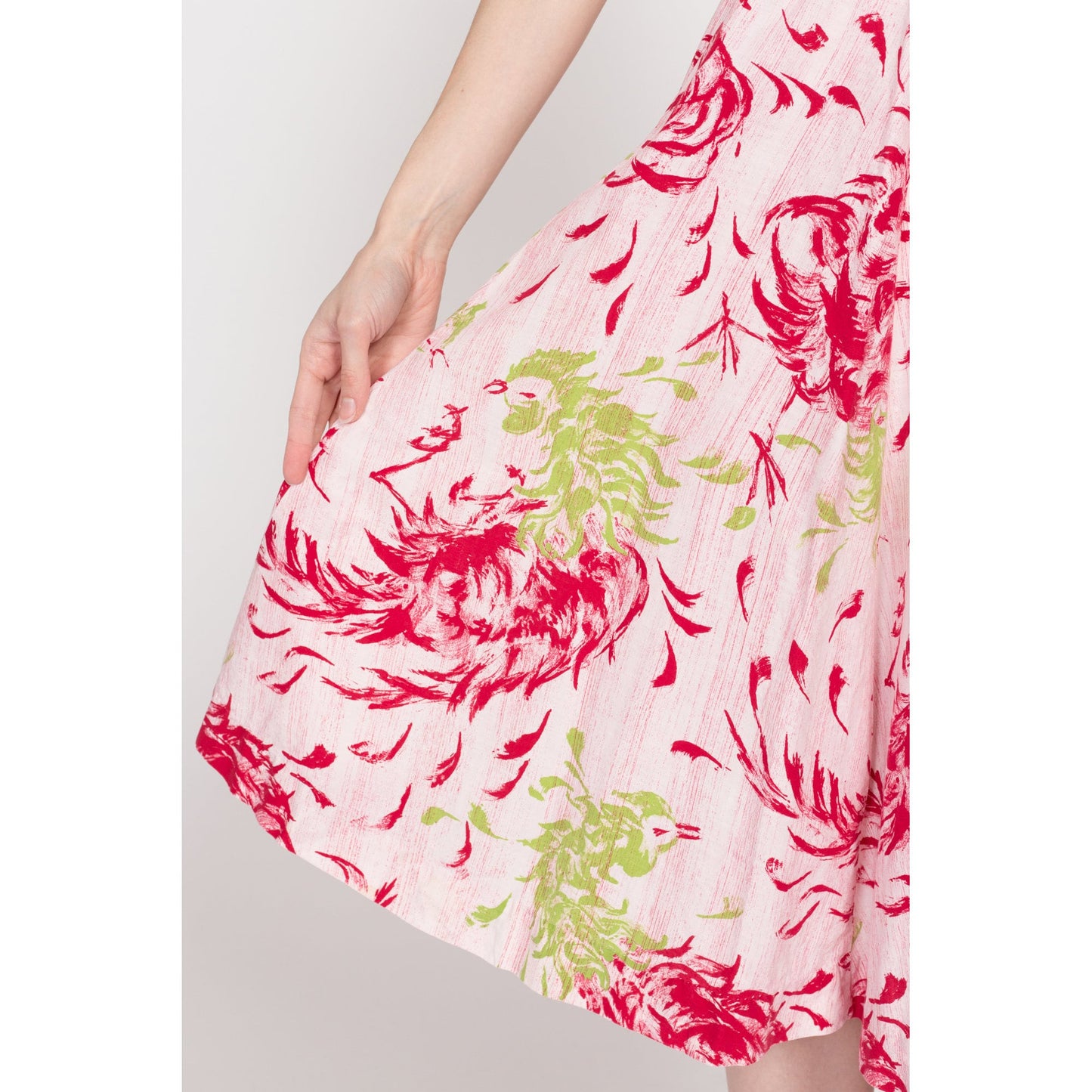 XS 50s 60s Windy Floral Print Circle Skirt 24" | Vintage Red Pink Green Boho Midi Flower Print Skirt