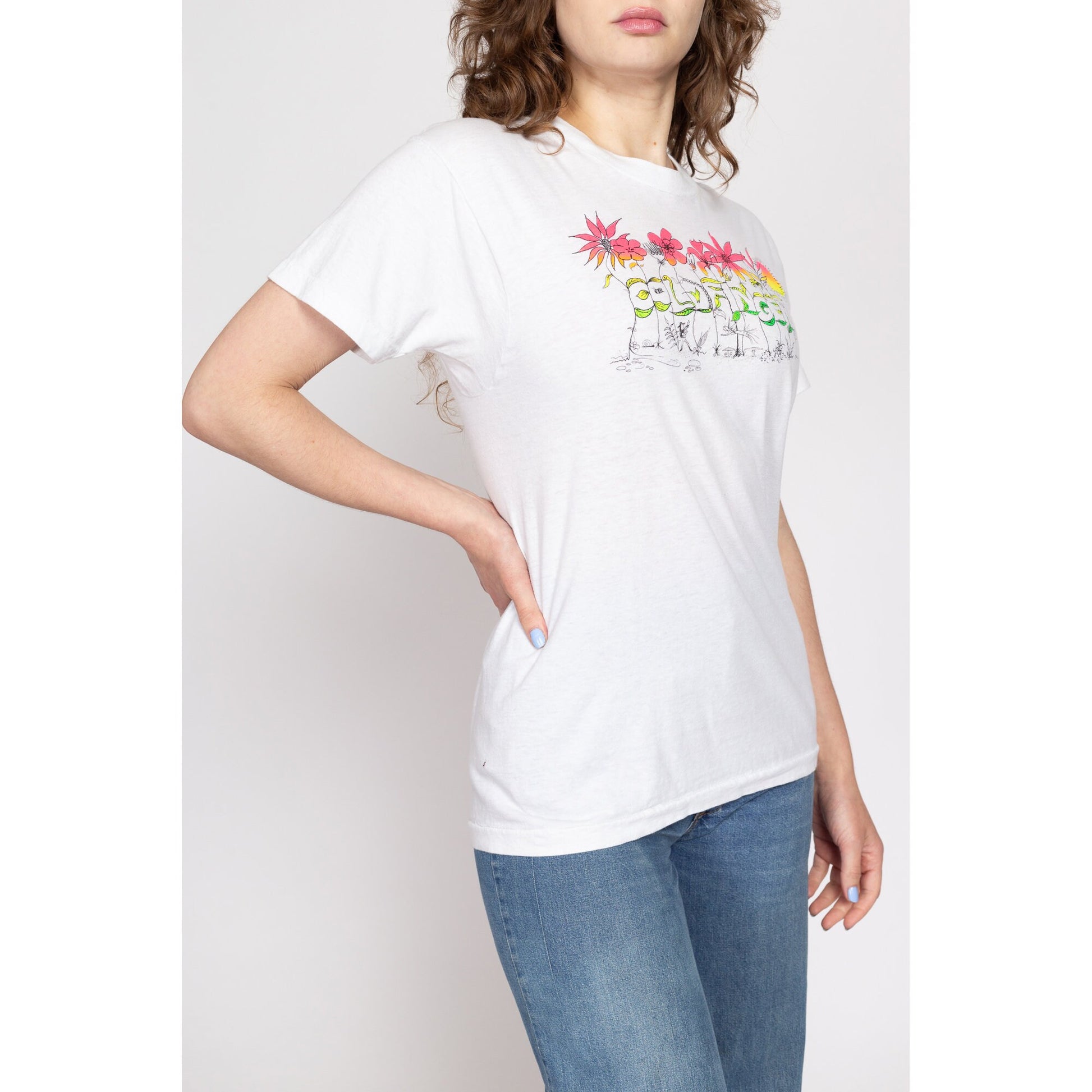 Med-Lrg 80s Coldfinger Flower Garden Graphic T Shirt | Vintage White Floral Novelty Print Band Tee
