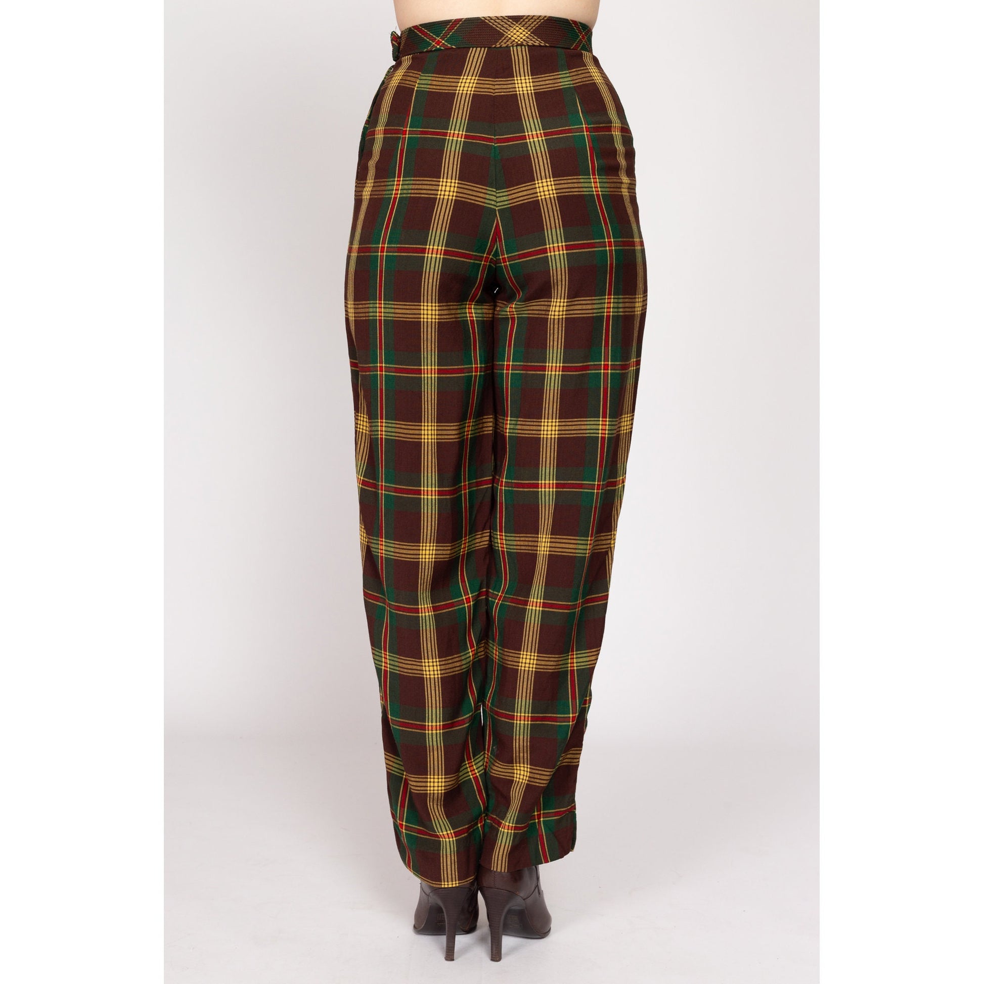 XS 1940s Koret Plaid High Waisted Girdlslax Side Zip Trousers 24" | Retro Vintage 40s Brown Yellow Tapered Leg Pants