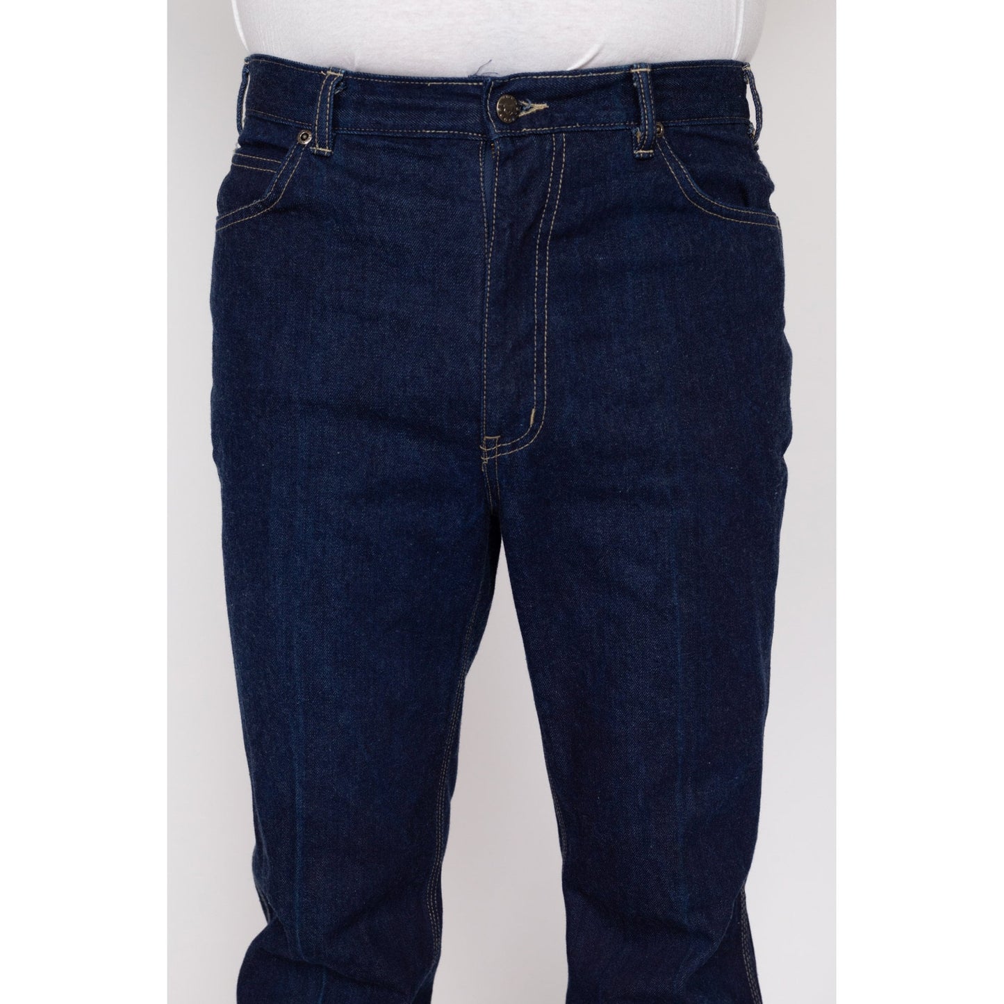 32L 70s 80s Youngbloods Dark Wash Bootcut Jeans, Deadstock | Retro Vintage Western Denim
