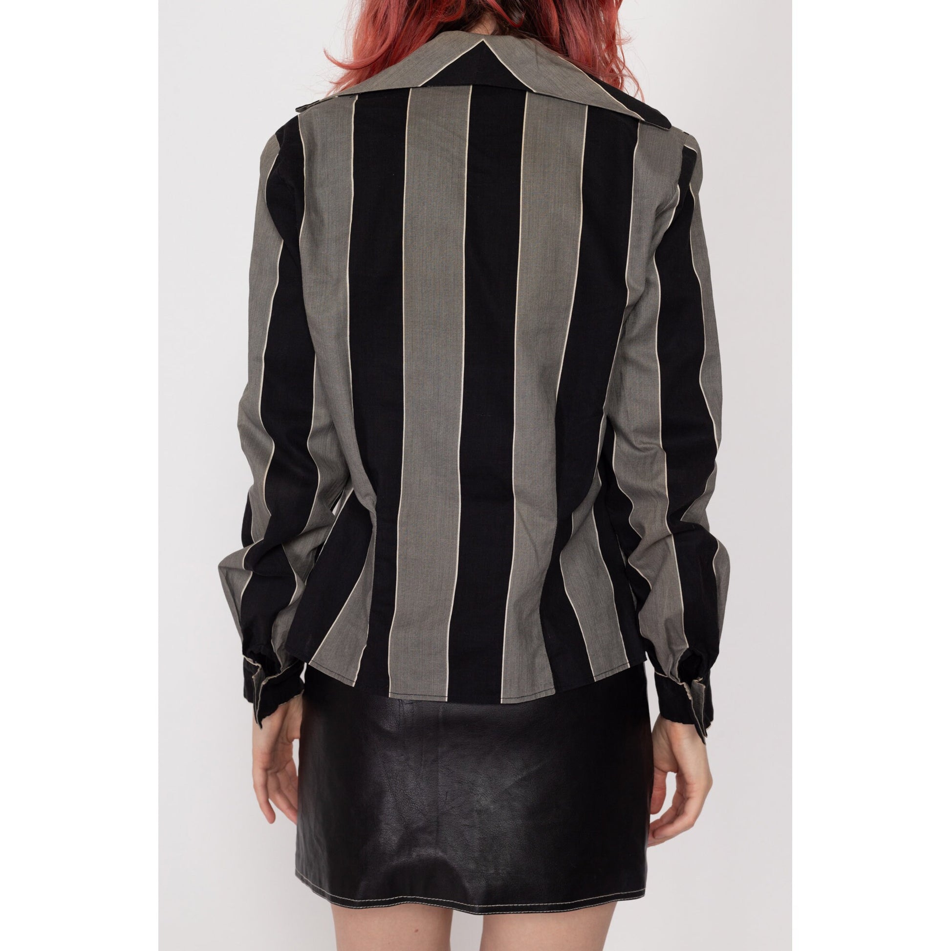 XS 1950s Black & Grey Striped Loop Collar Shirt | Retro Vintage 50s Dorohy Korby Button Up Long Sleeve Top
