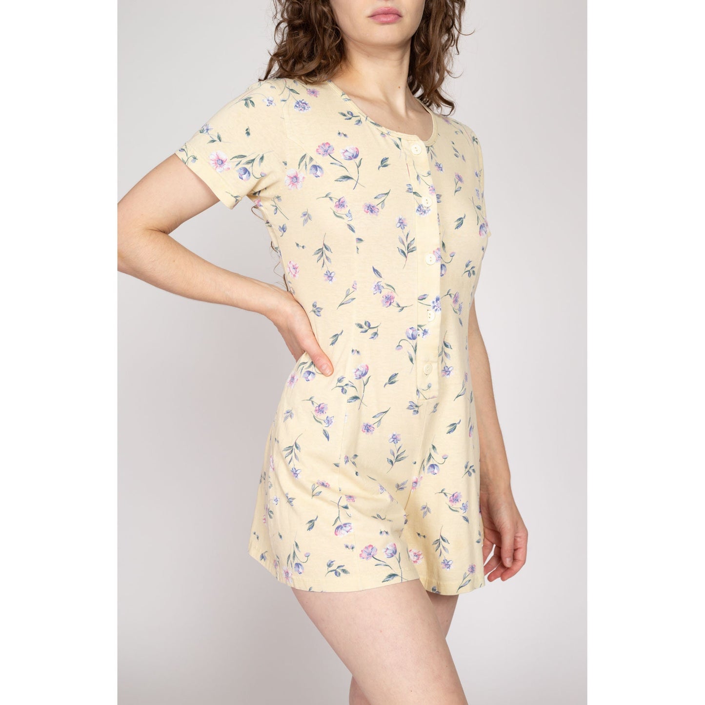 Petite Medium 90s Yellow Floral Flutter Sleeve Romper | Vintage Boho Grunge Short Sleeve Mini Playsuit
