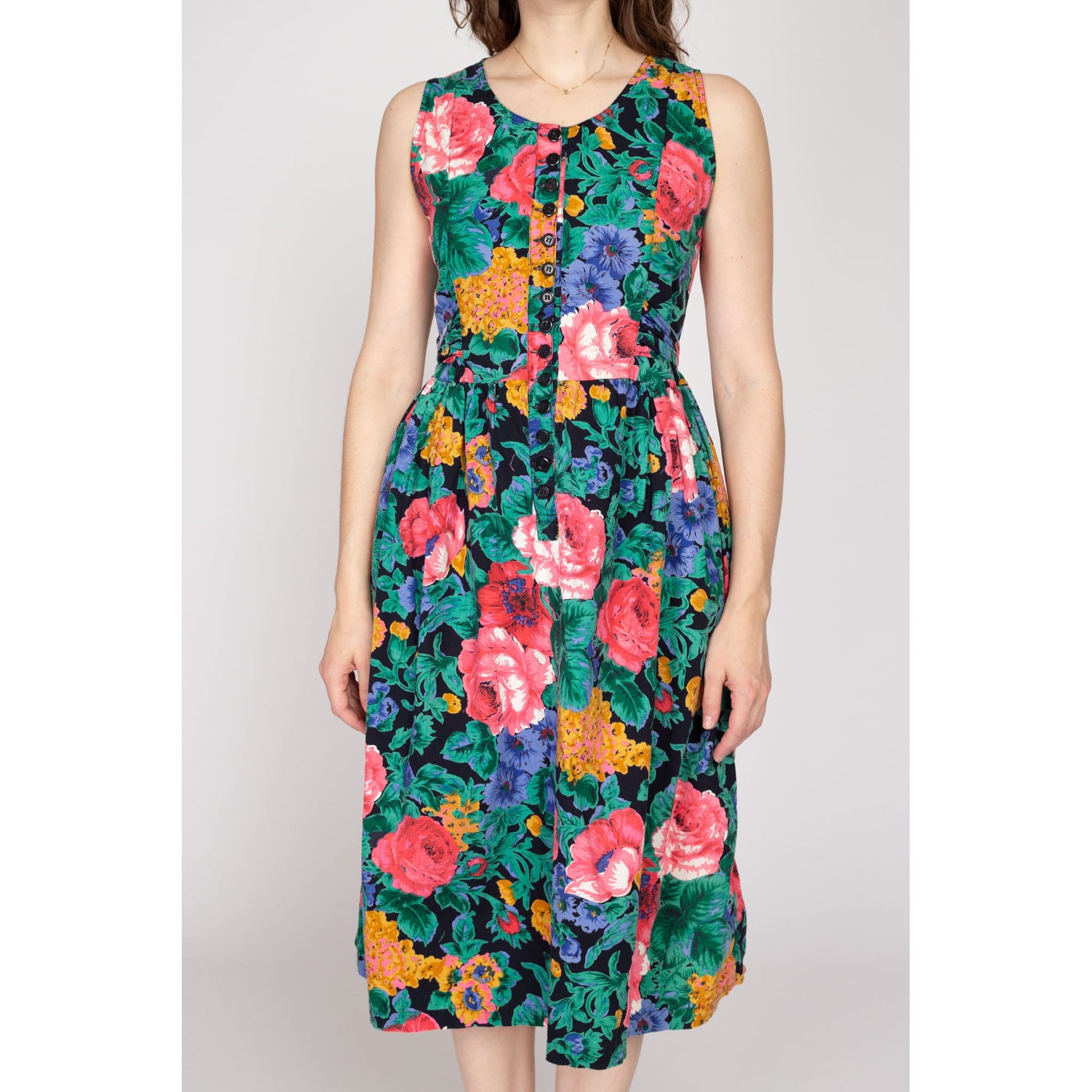 Sm-Med 80s Floral Fit & Flare Pinafore Sundress | Vintage Sleeveless Button Front Pocket Midi Dress