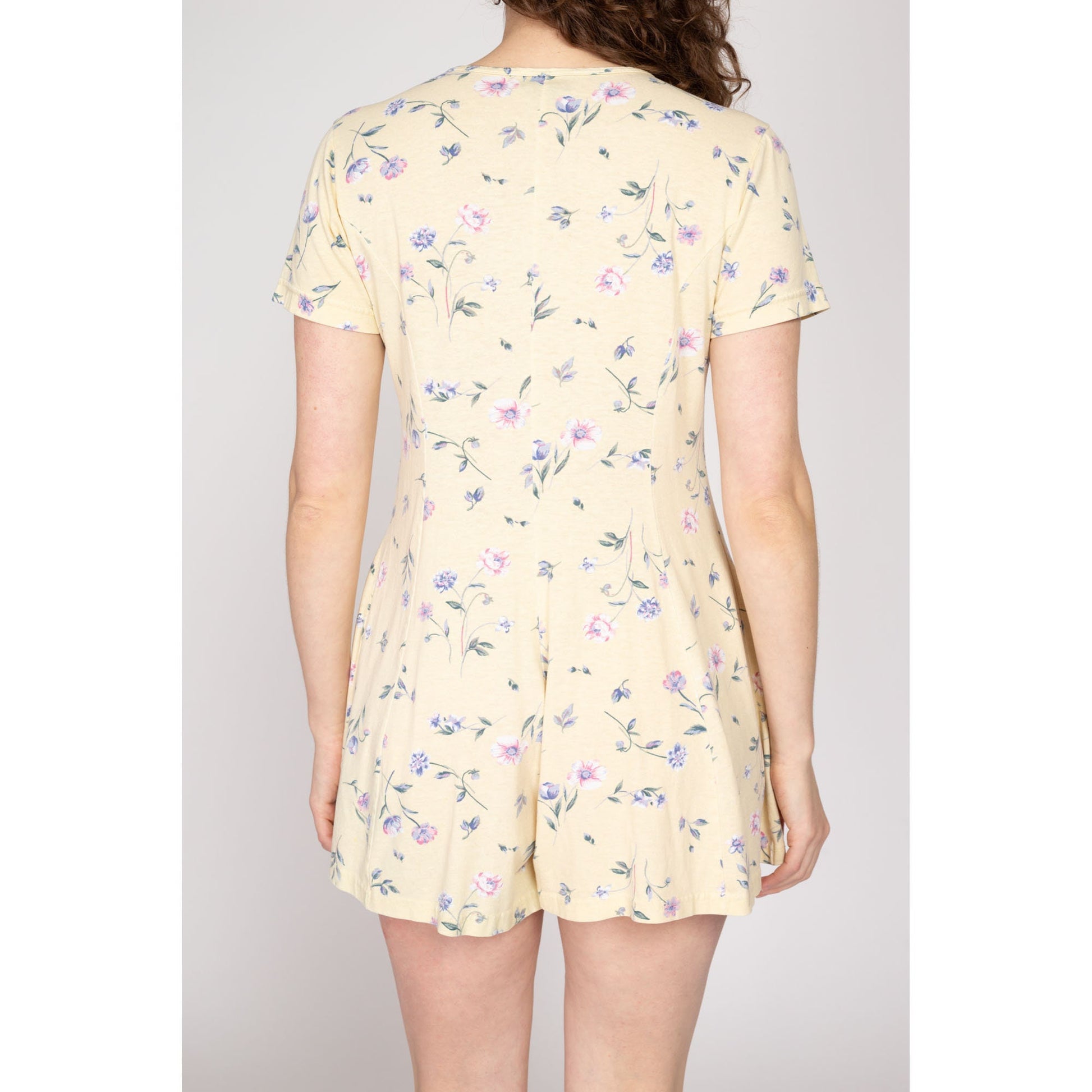 Petite Medium 90s Yellow Floral Flutter Sleeve Romper | Vintage Boho Grunge Short Sleeve Mini Playsuit