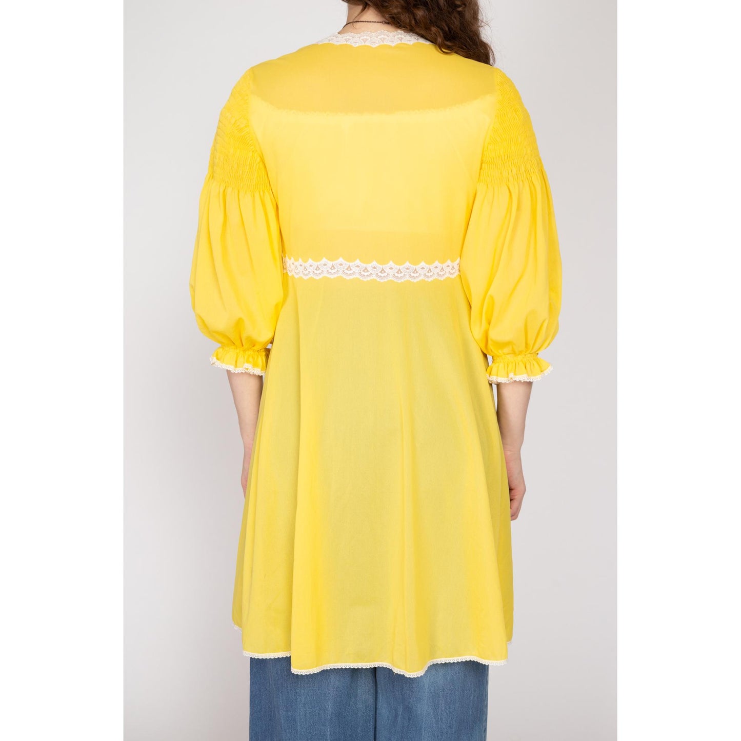 Sm-Med 70s Yellow Balloon Sleeve Peignoir Robe | Vintage Lace Trim Midi Negligee Dressing Gown