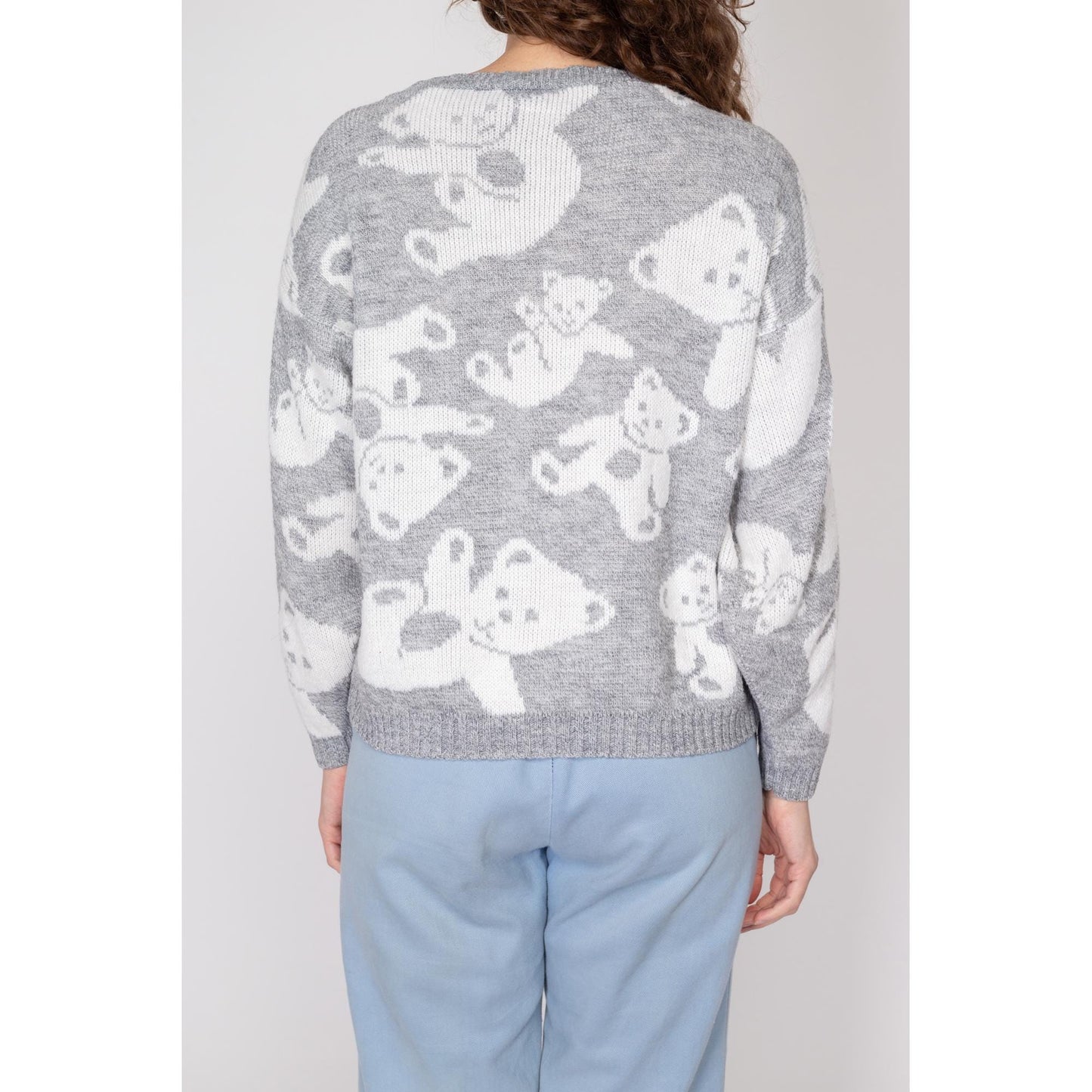 Large 80s Teddy Bear Novelty Knit Sweater | Vintage Grey White Cute Animal Pullover
