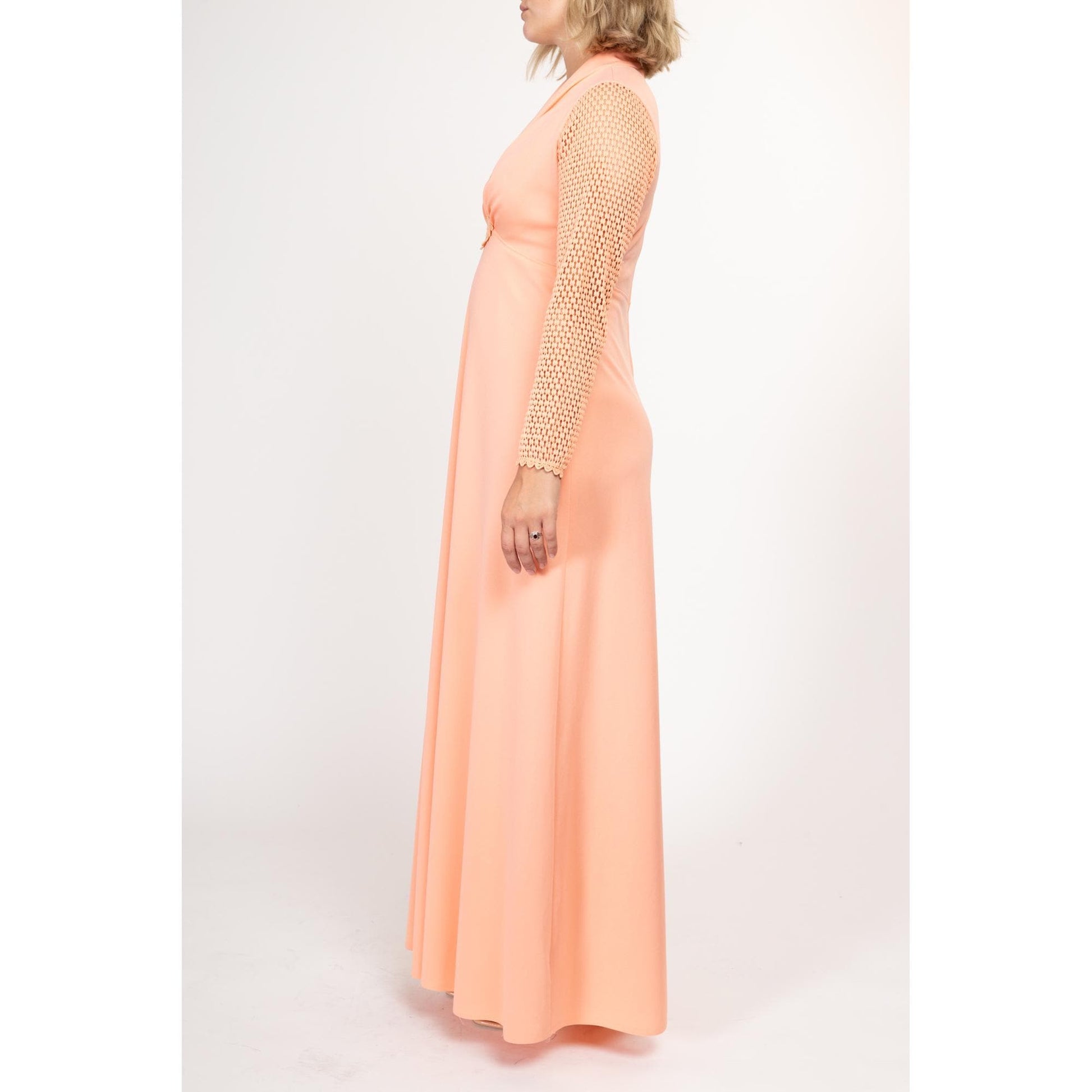 Medium 70s Peach Crochet Sleeve Gown Flying Apple Vintage Medium 70s Peach Crochet Sleeve Gown Flying Apple Vintage