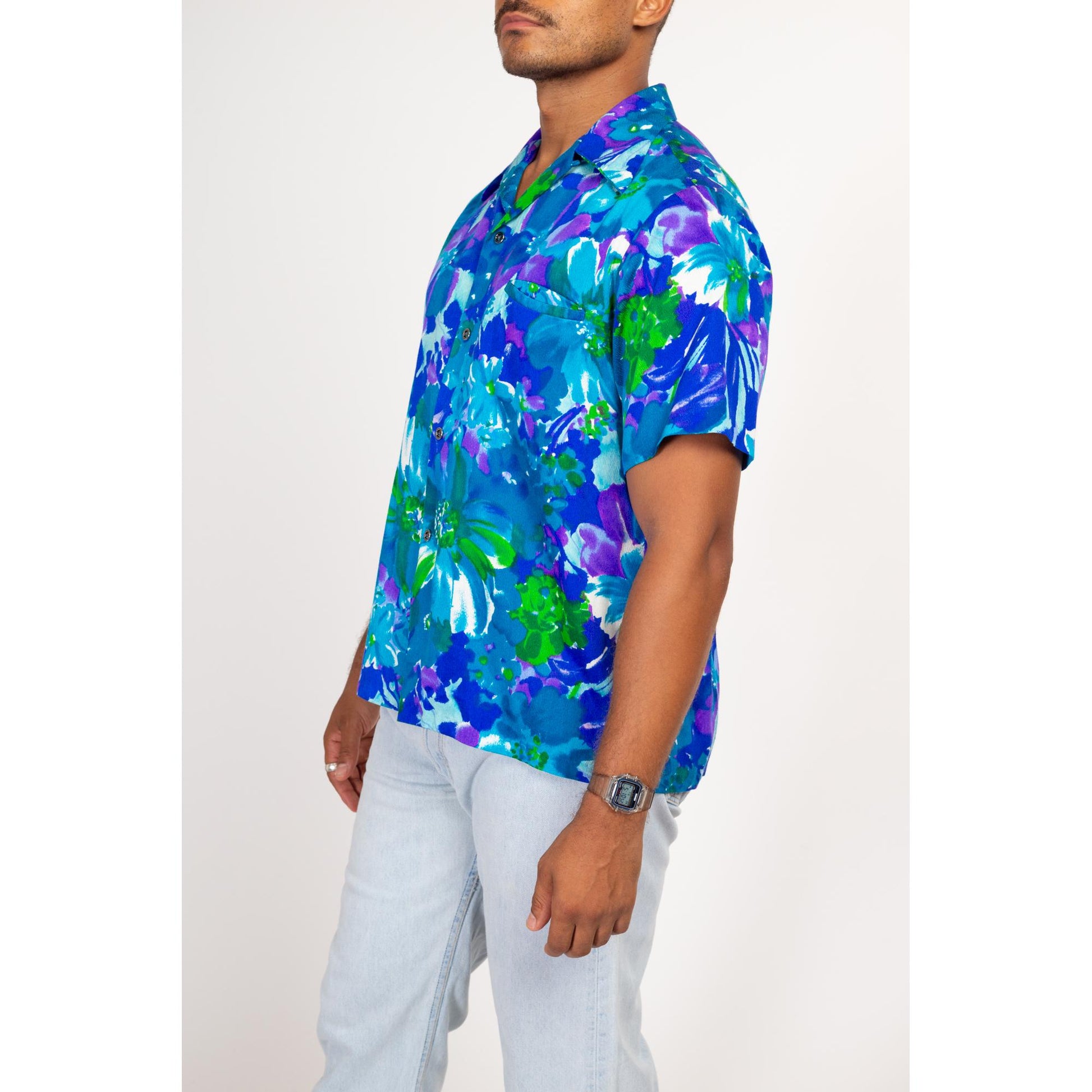 Large 70s Hawaiian Blue Floral Aloha Shirt | Vintage Button Up Tropical Print Wing Collar Top