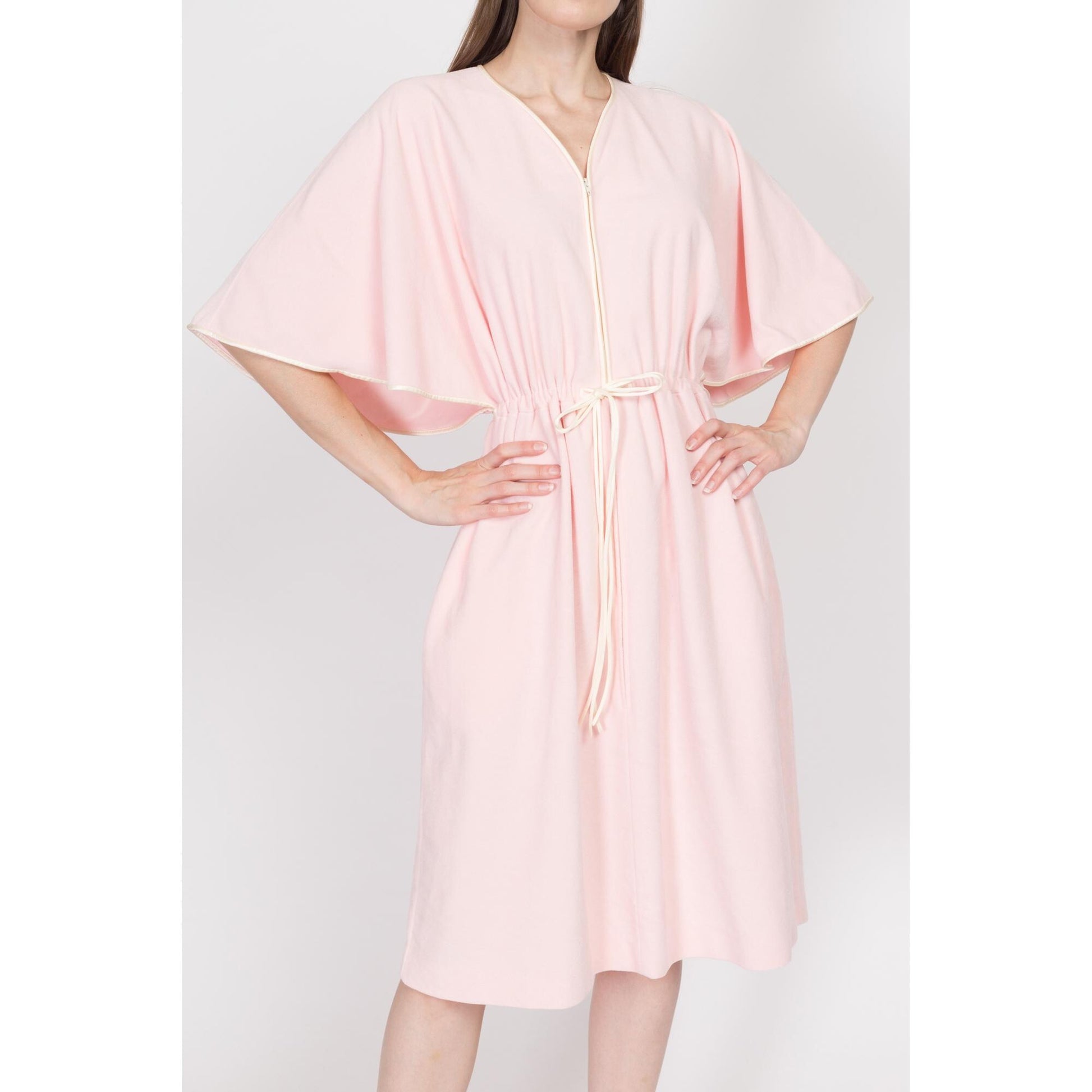 Medium 70s Pink Velour Midi Loungewear House Dress | Vintage Vanity Fair Zip Up Flutter Sleeve Dressing Gown Robe