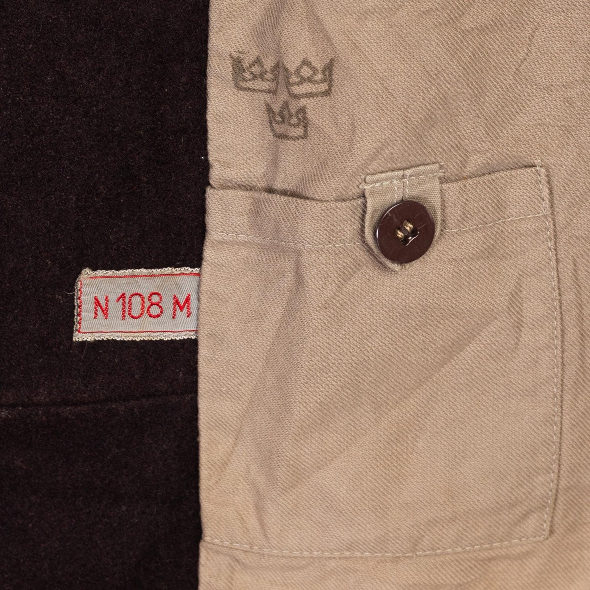 Medium 1940s WWII Swedish M39 Wool Army Jacket | Vintage 40s Sabo Stil Passform Stvrka Dark Brown Military Surplus Field Coat