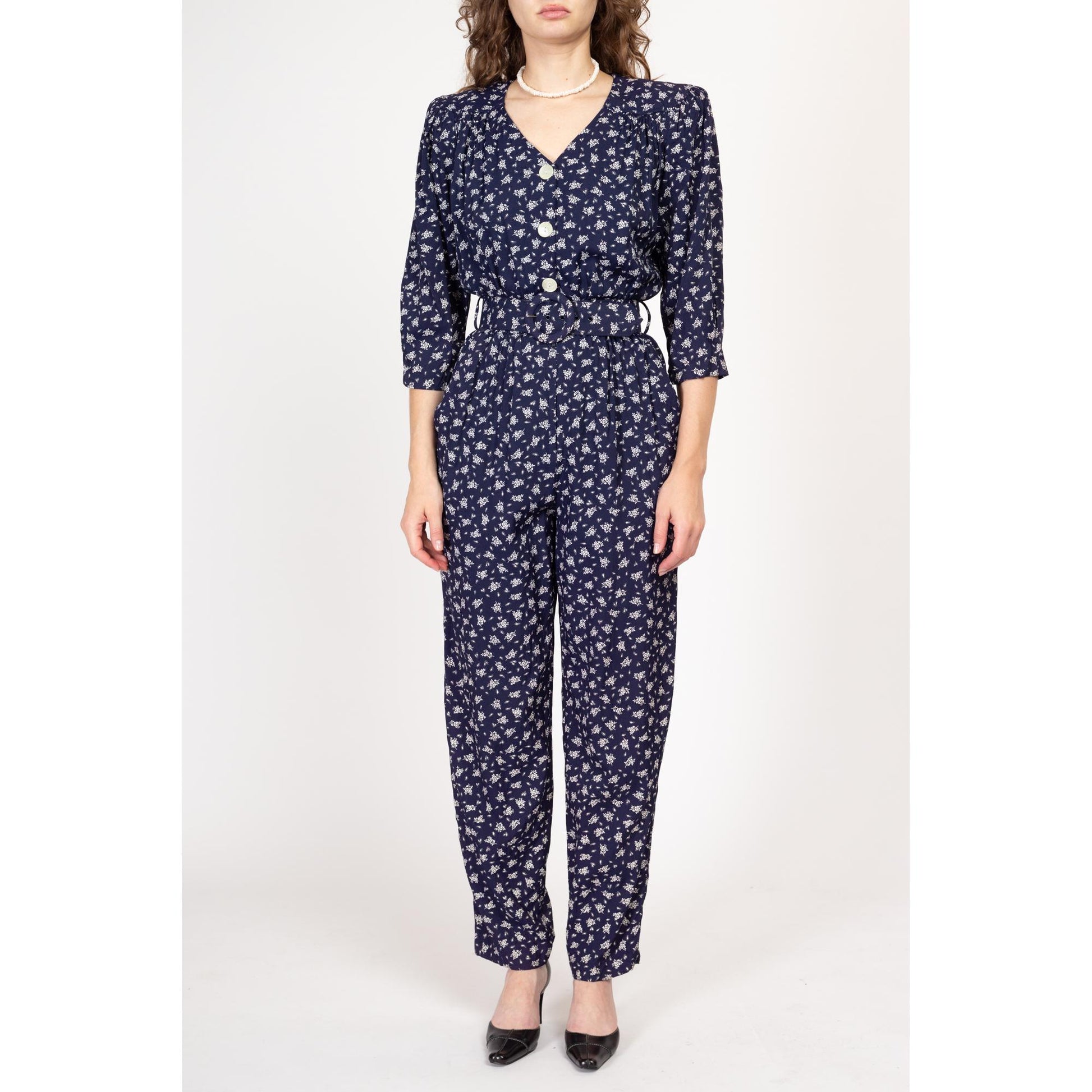 Sm-Med 80s Navy Blue Floral Belted Jumpsuit | Vintage Retro Long Sleeve Tapered Leg Pantsuit