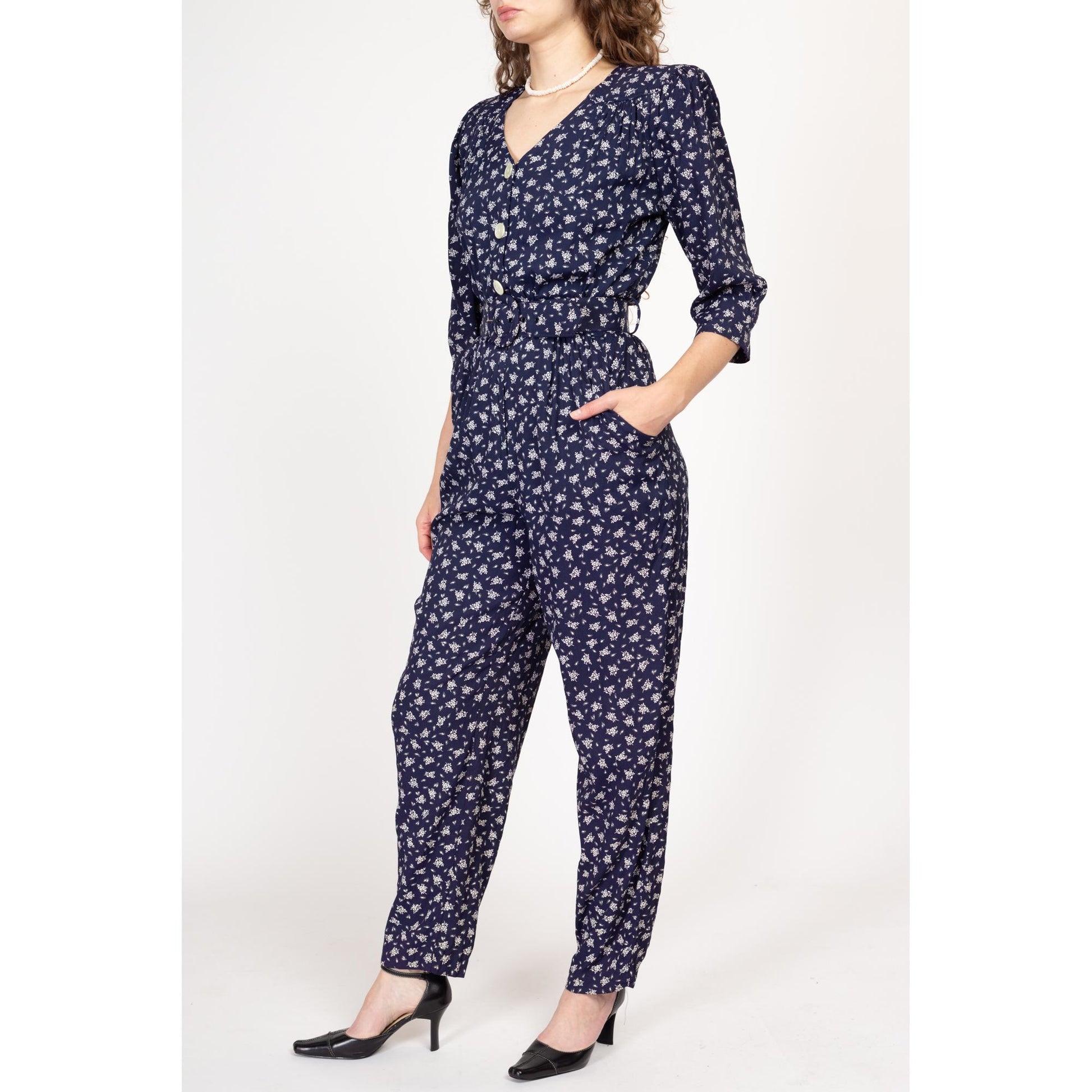 Sm-Med 80s Navy Blue Floral Belted Jumpsuit | Vintage Retro Long Sleeve Tapered Leg Pantsuit