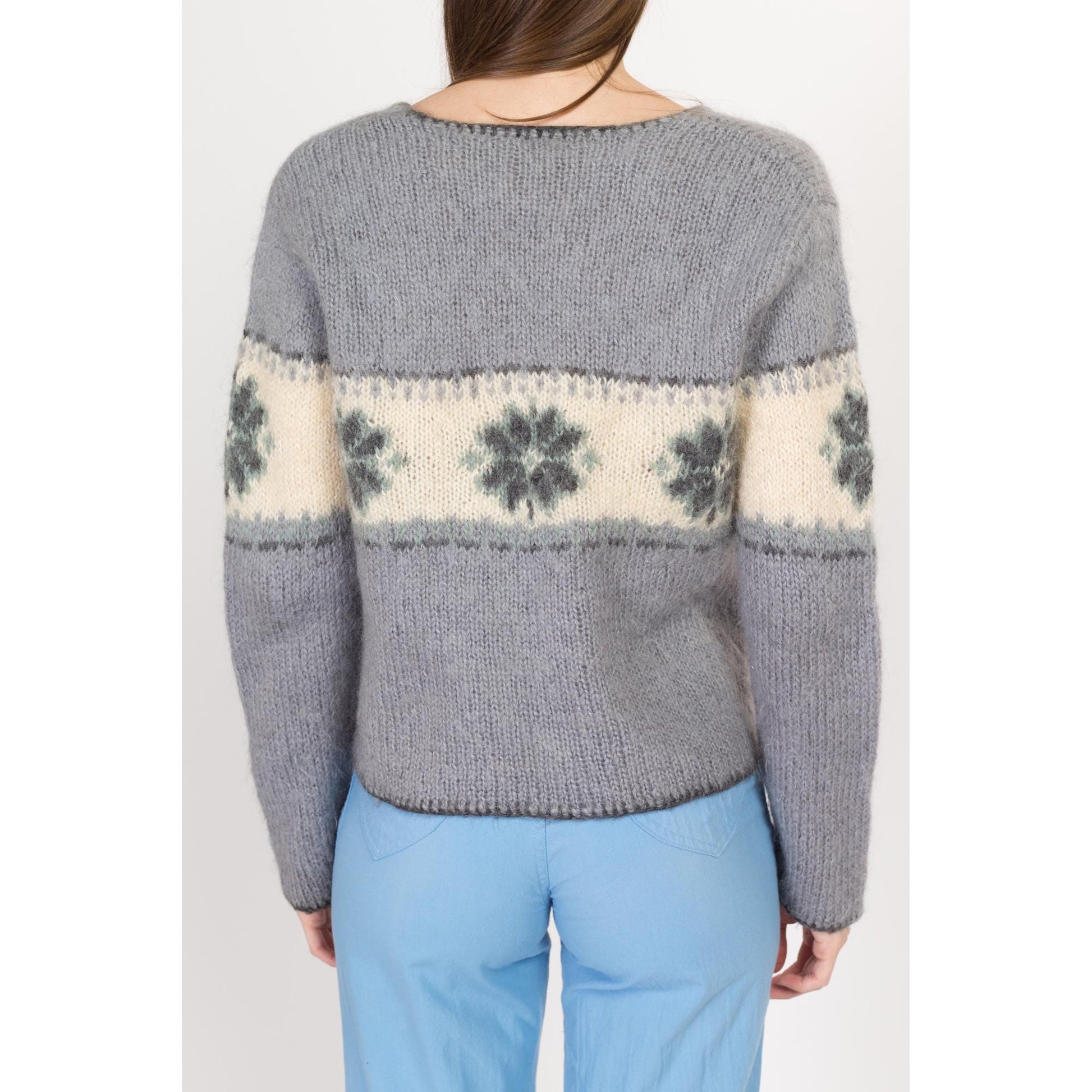 Medium 90s Floral Mohair Slouchy Sweater | Vintage Grey Striped Wool Blend Knit Pullover