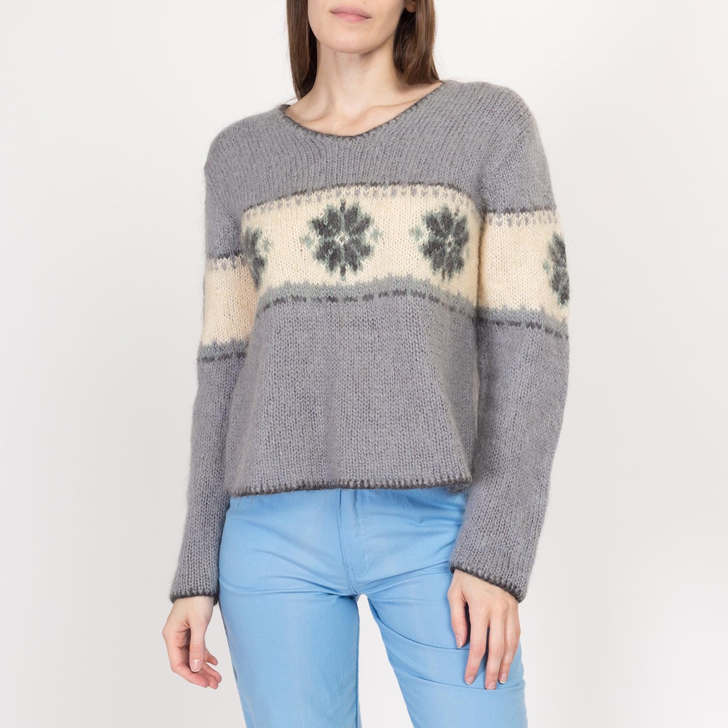 Medium 90s Floral Mohair Slouchy Sweater | Vintage Grey Striped Wool Blend Knit Pullover