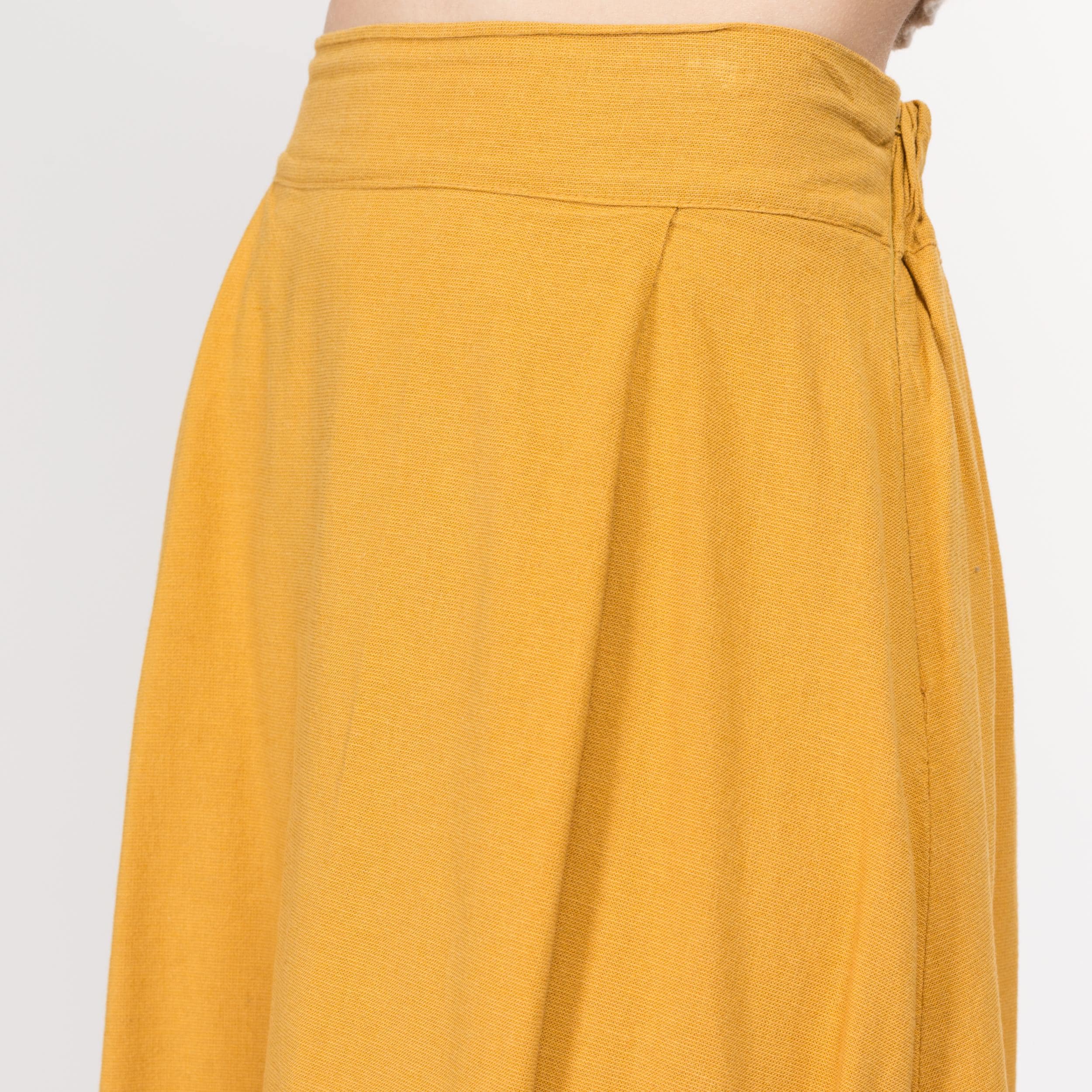 XS SM 80s Mustard Yellow Midi Skirt 24 26