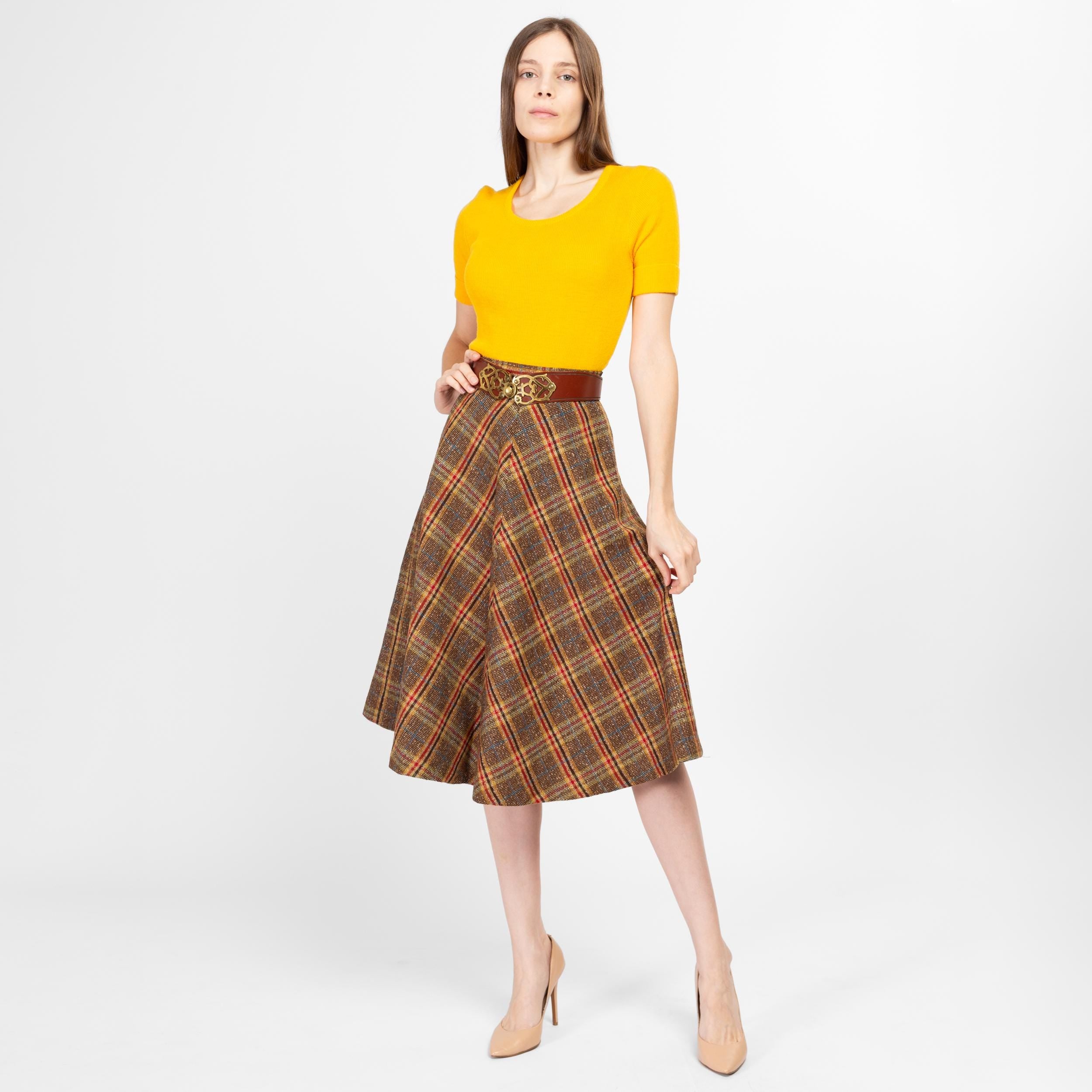 XS 70s Brown Plaid Tweed Schoolgirl Midi Skirt 23 Flying Apple Vintage