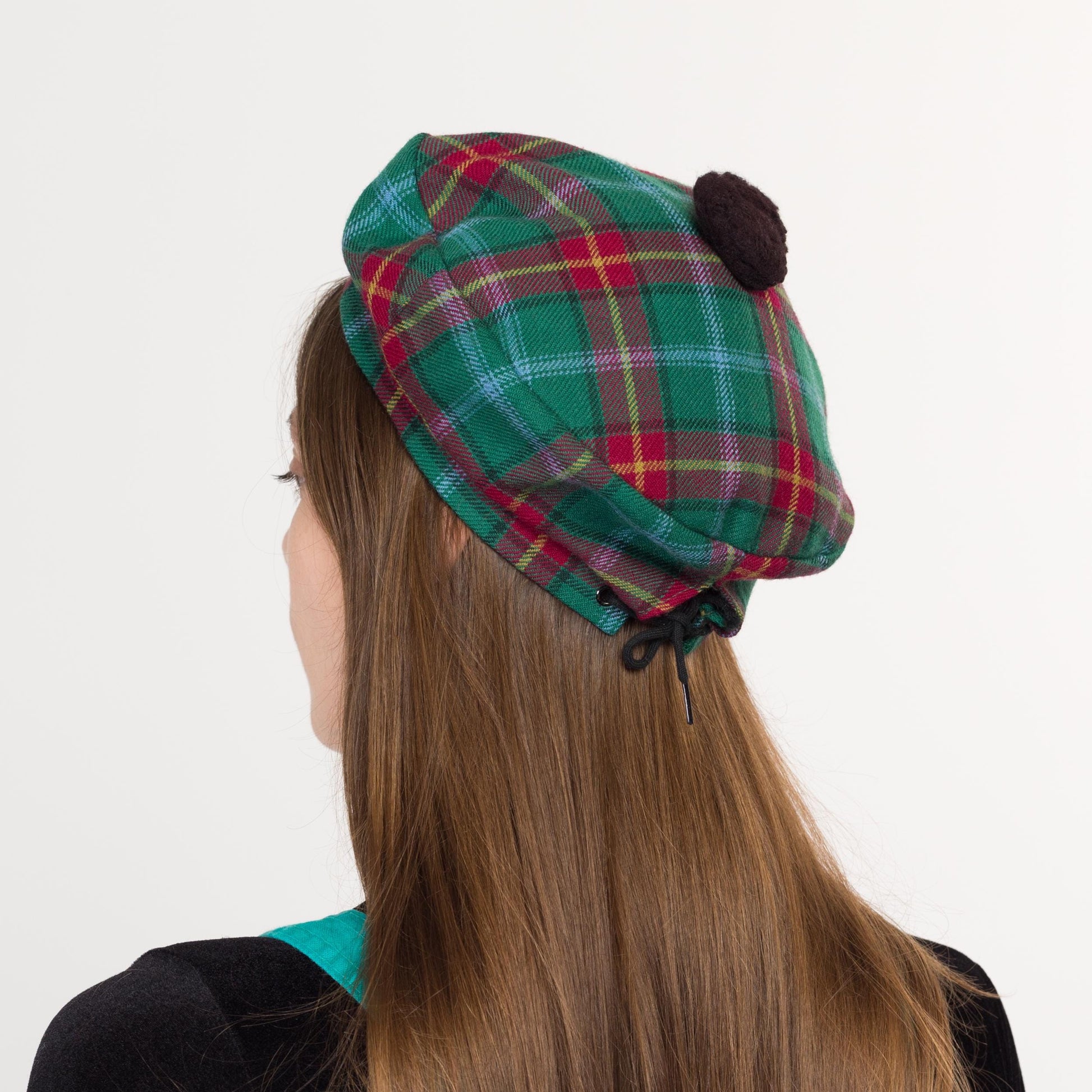 XS-Sm 70s Green & Red Plaid Wool Tam O' Shanter | Vintage Scottish Tartan Tam Pom Pom Beret