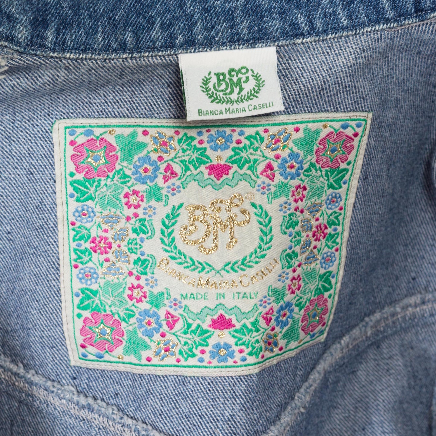 Small 80s Crochet Floral Cropped Jean Jacket | Vintage Bianca Maria Caselli Denim Jacket