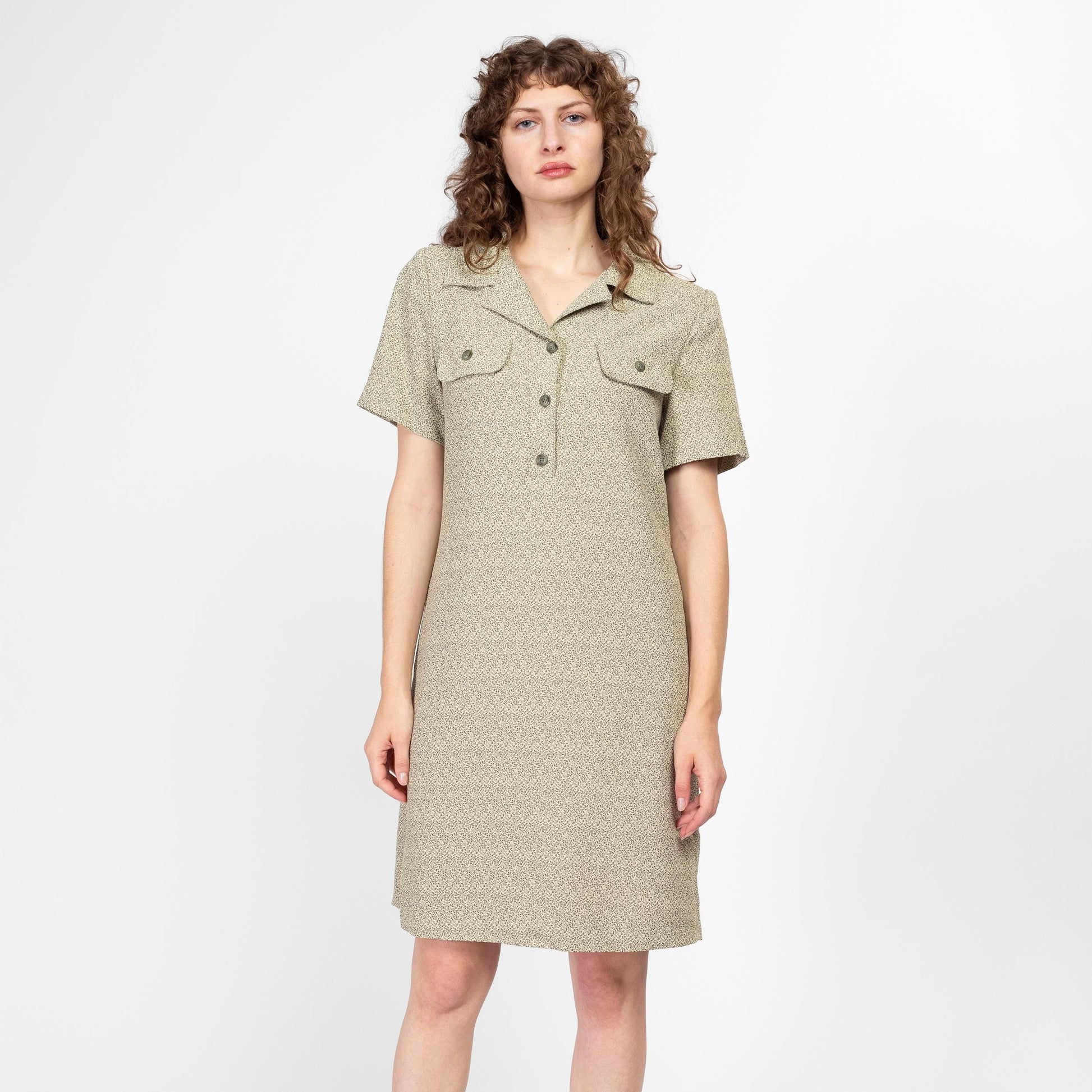 Medium 90s Sage Green Vine Print Mini Grunge Dress Size 10 | Vintage Button Up Short Sleeve Boho A Line Shirtdress