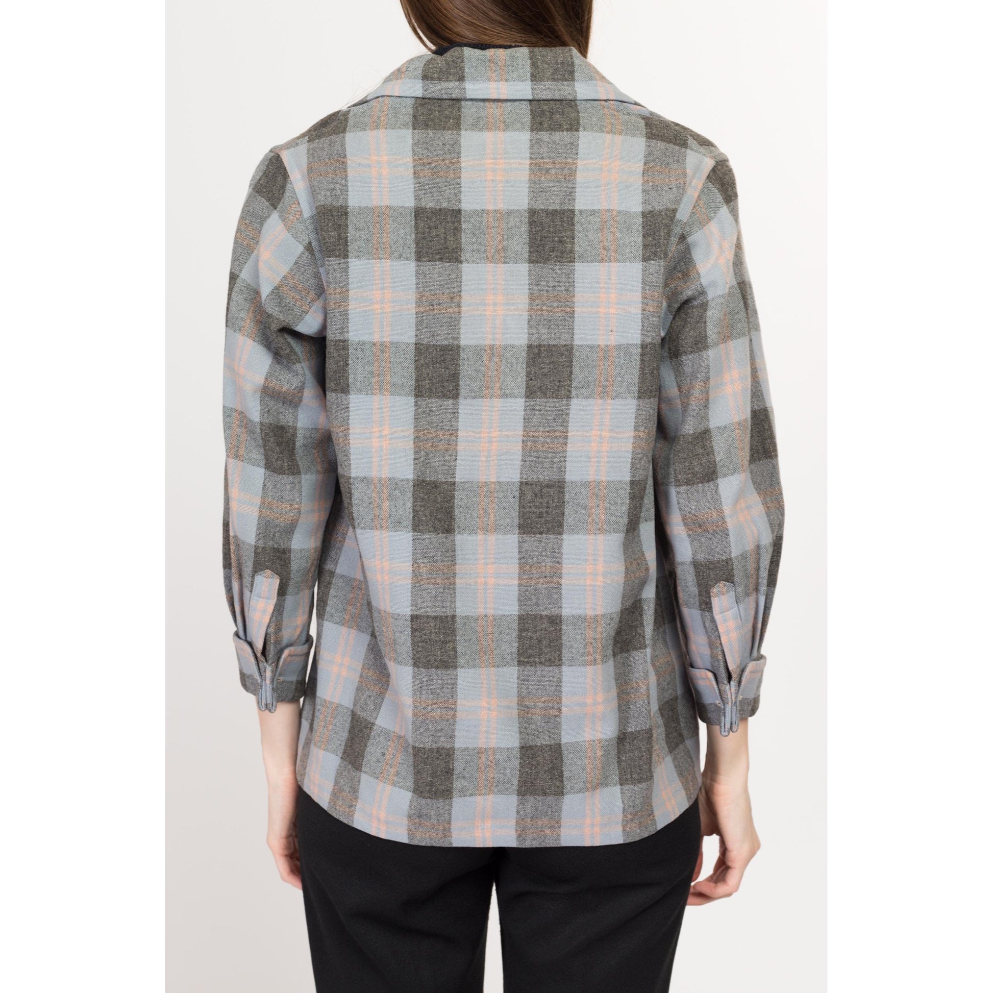 Small 1950s Grey Plaid 49er Shirt Jacket | Vintage 50s Rockabilly Button Up Pocket Overshirt Shacket