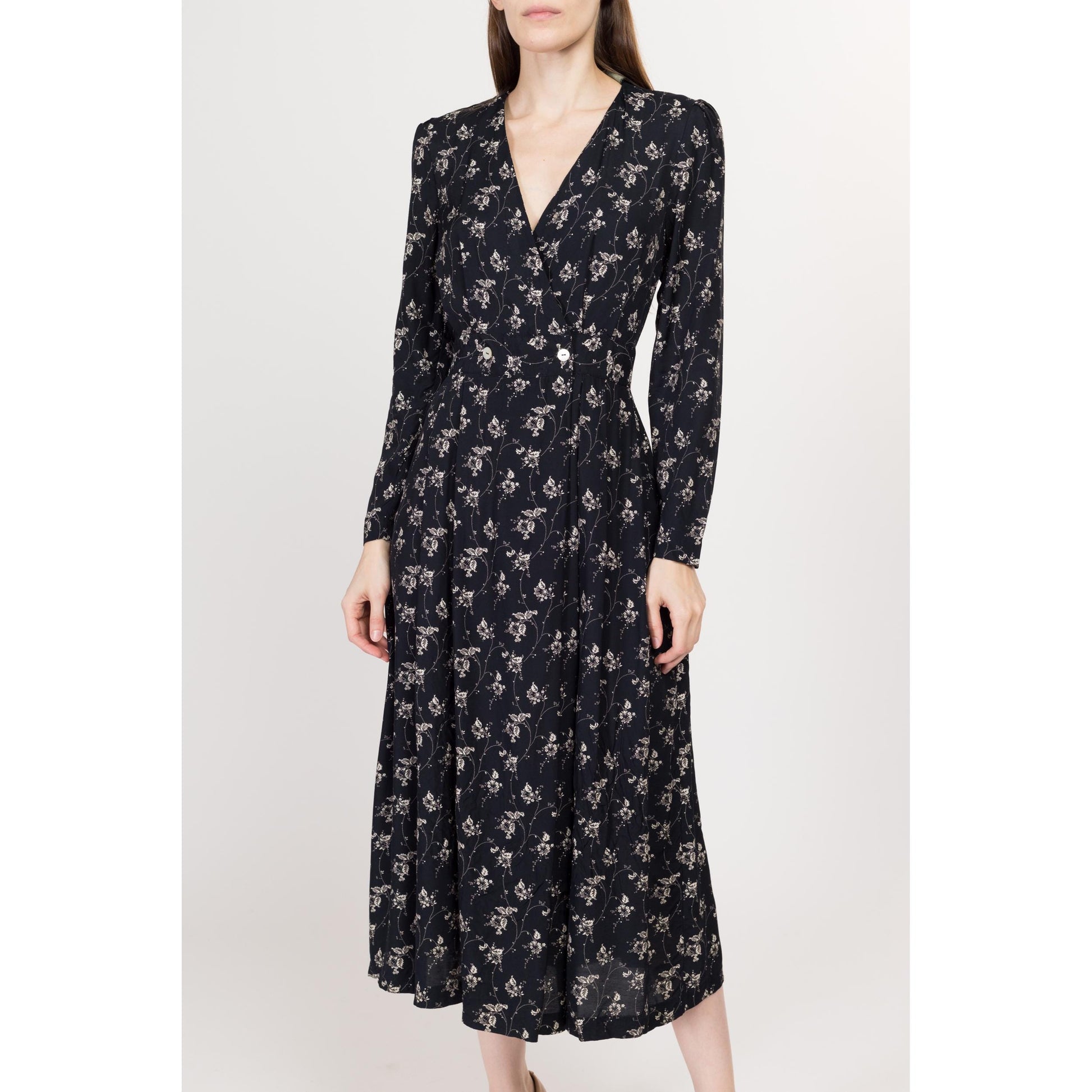 XS-Sm 90s Laura Ashley Black & White Floral Midi Dress Flying Apple Vintage XS-Sm 90s Laura Ashley Black & White Floral Midi Dress Flying Apple Vintage
