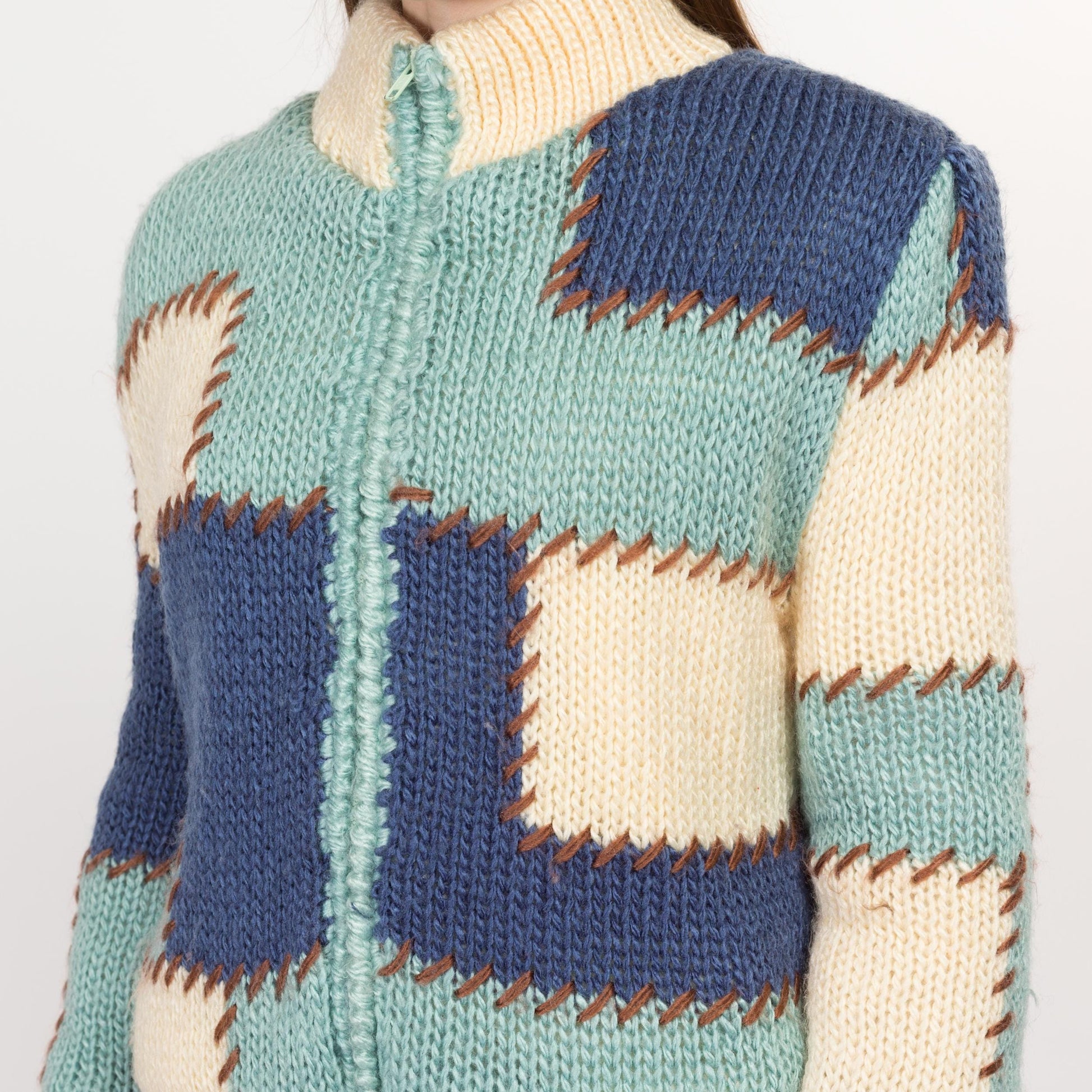 Sm-Med 80s Color Block Patchwork Knit Cardigan Jacket | Vintage Shearling Lined Blue White Chunky Zip Up Sweater