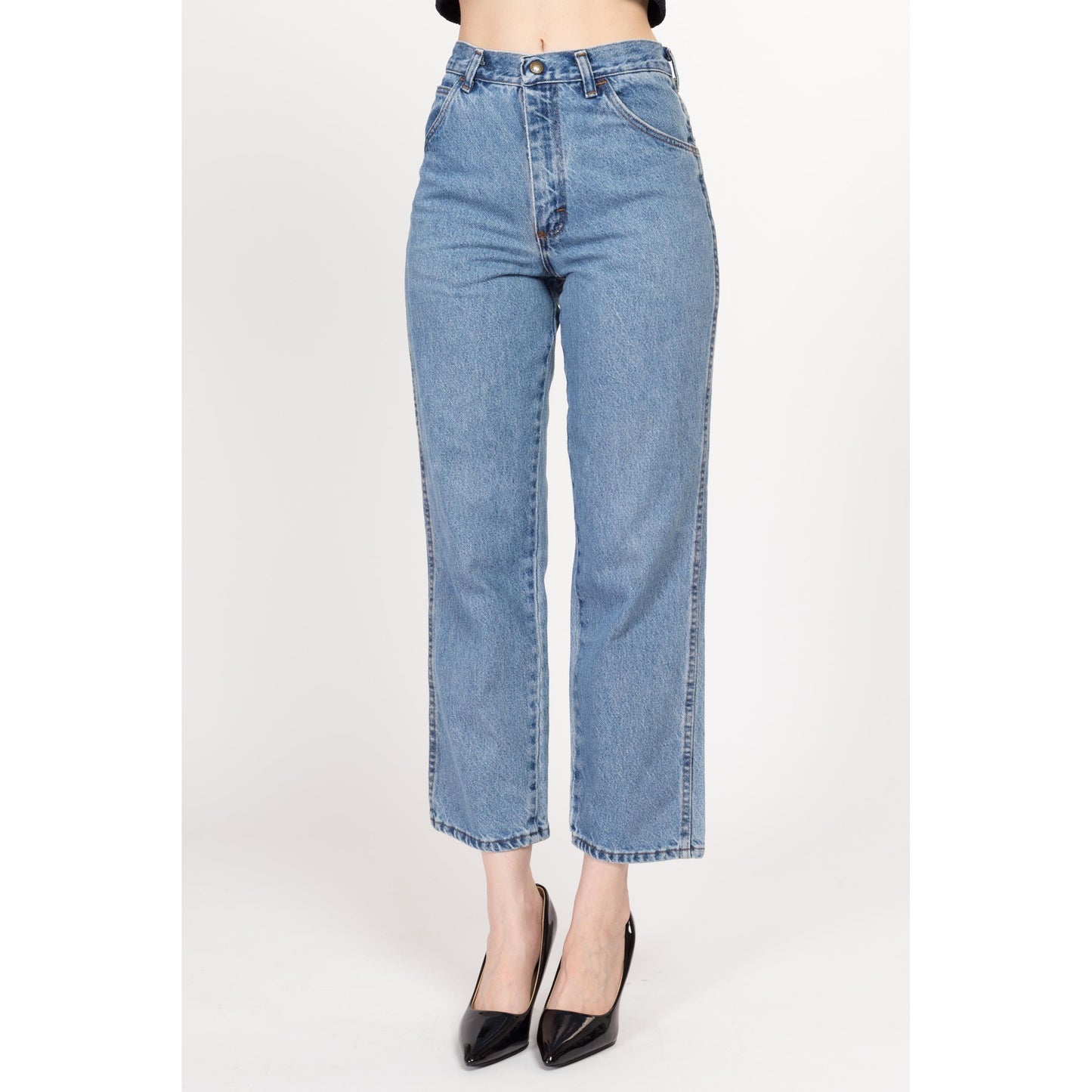 XS 90s Straight Leg Jeans | Vintage Medium Wash Mid High Rise Denim Mom Jeans