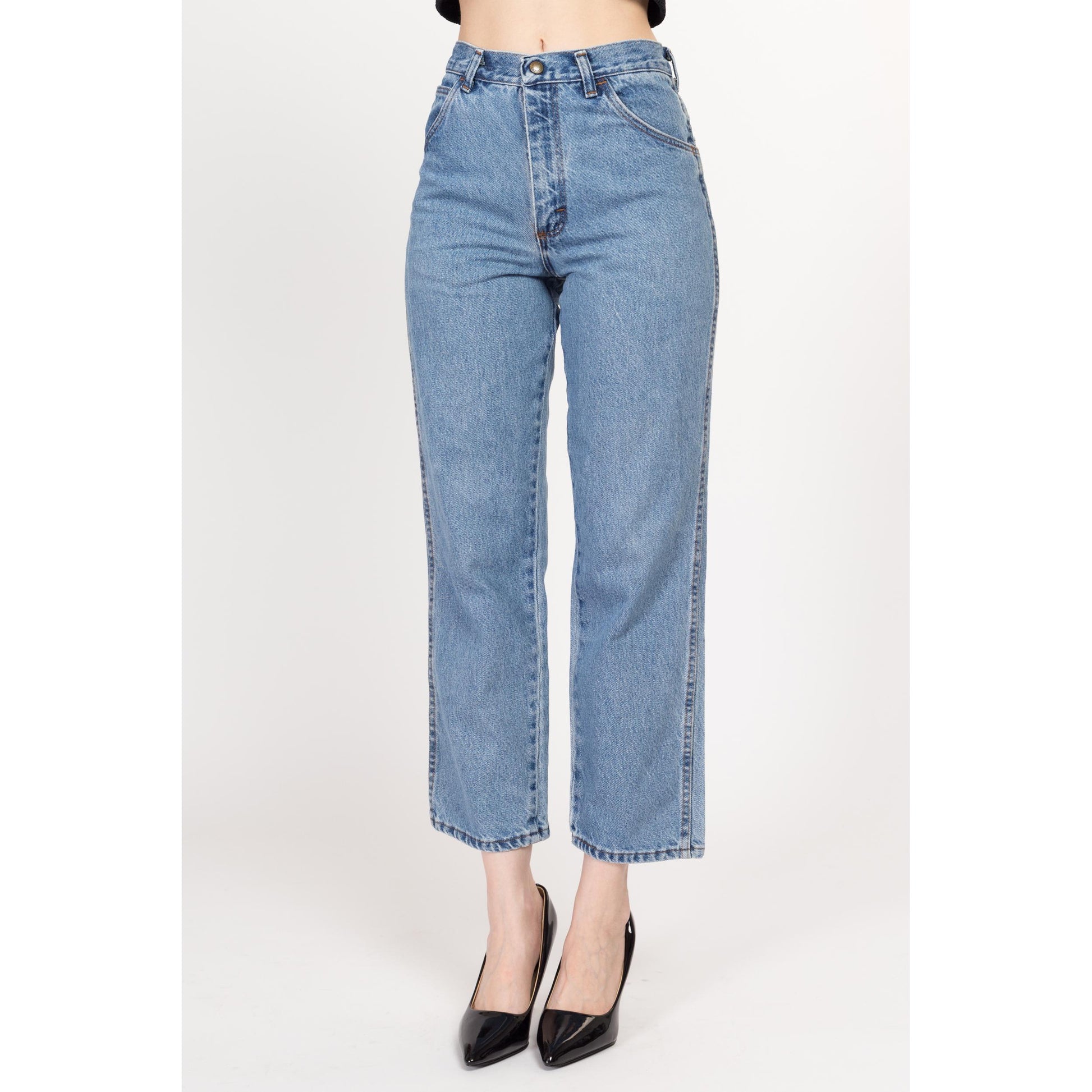 XS 90s Straight Leg Jeans | Vintage Medium Wash Mid High Rise Denim Mom Jeans