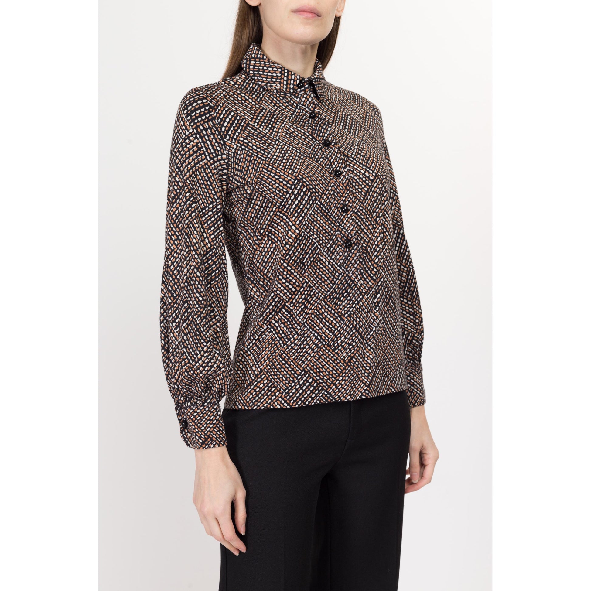 Small 70s Mod Op Art Print Collared Shirt | Vintage Abstract Button Up Long Sleeve Jersey Knit Top