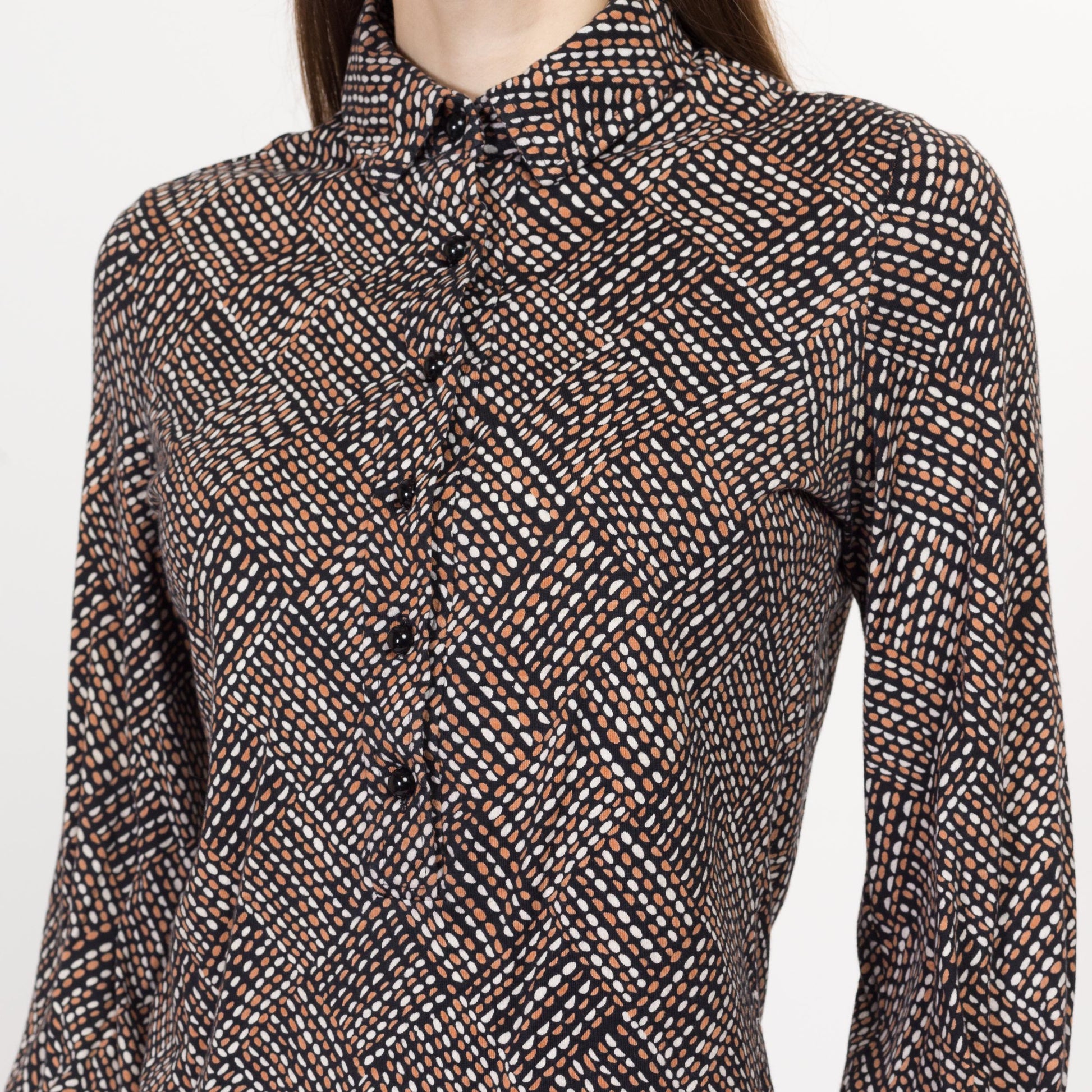 Small 70s Mod Op Art Print Collared Shirt | Vintage Abstract Button Up Long Sleeve Jersey Knit Top