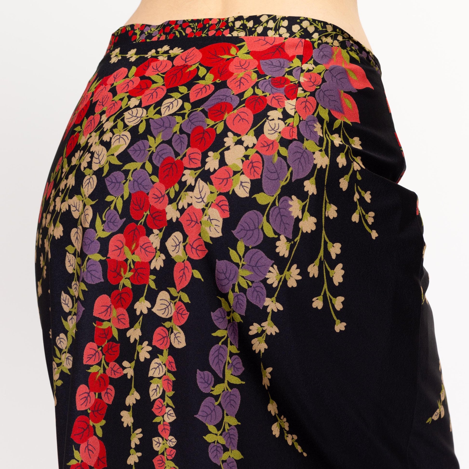 Med-Lrg 70s Black Psychedelic Floral Maxi Skirt 31" | Vintage Boho A Line High Waisted Skirt