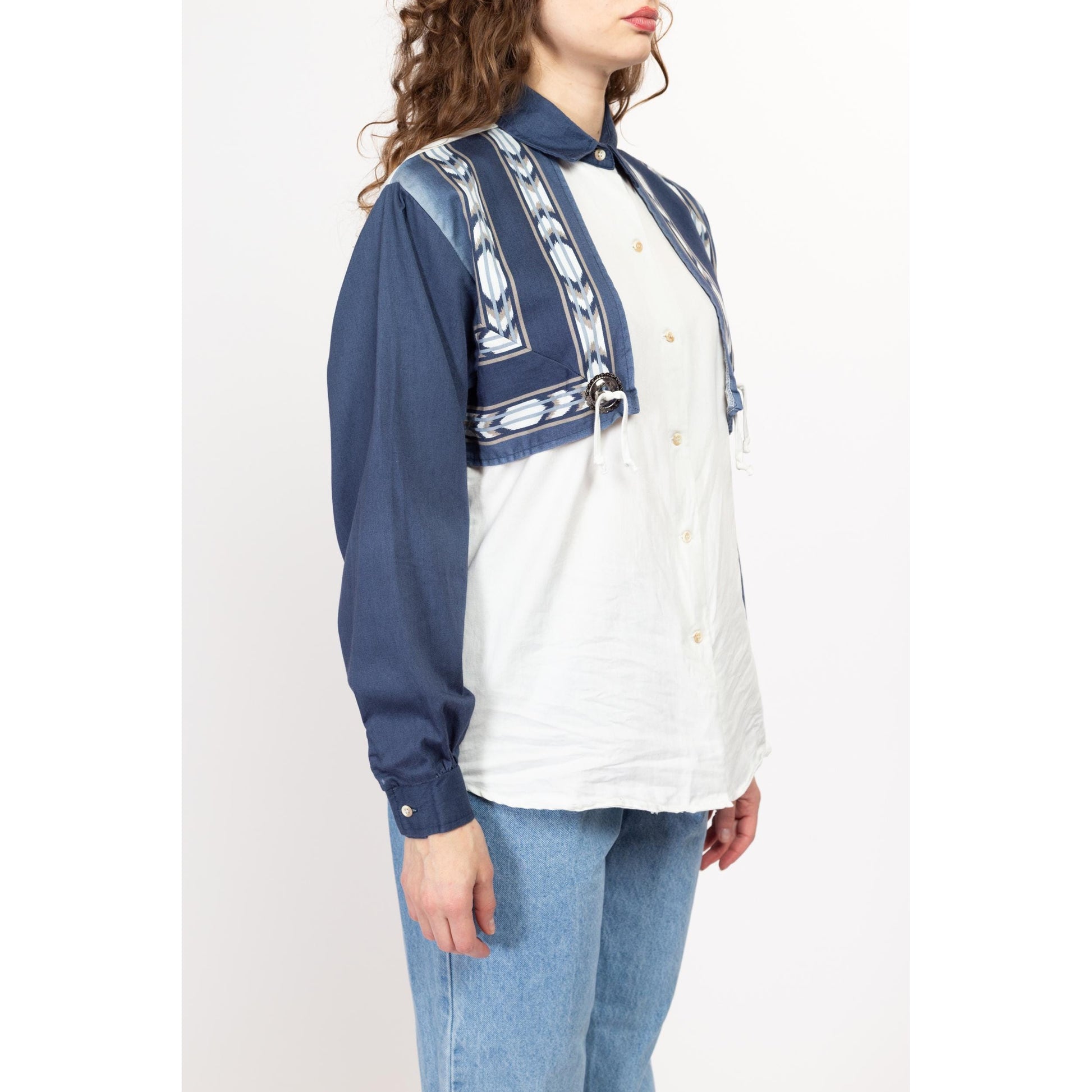 Medium 90s Roper Southwestern Concho Shirt | Vintage White Blue Western Print Long Sleeve Button Up Top
