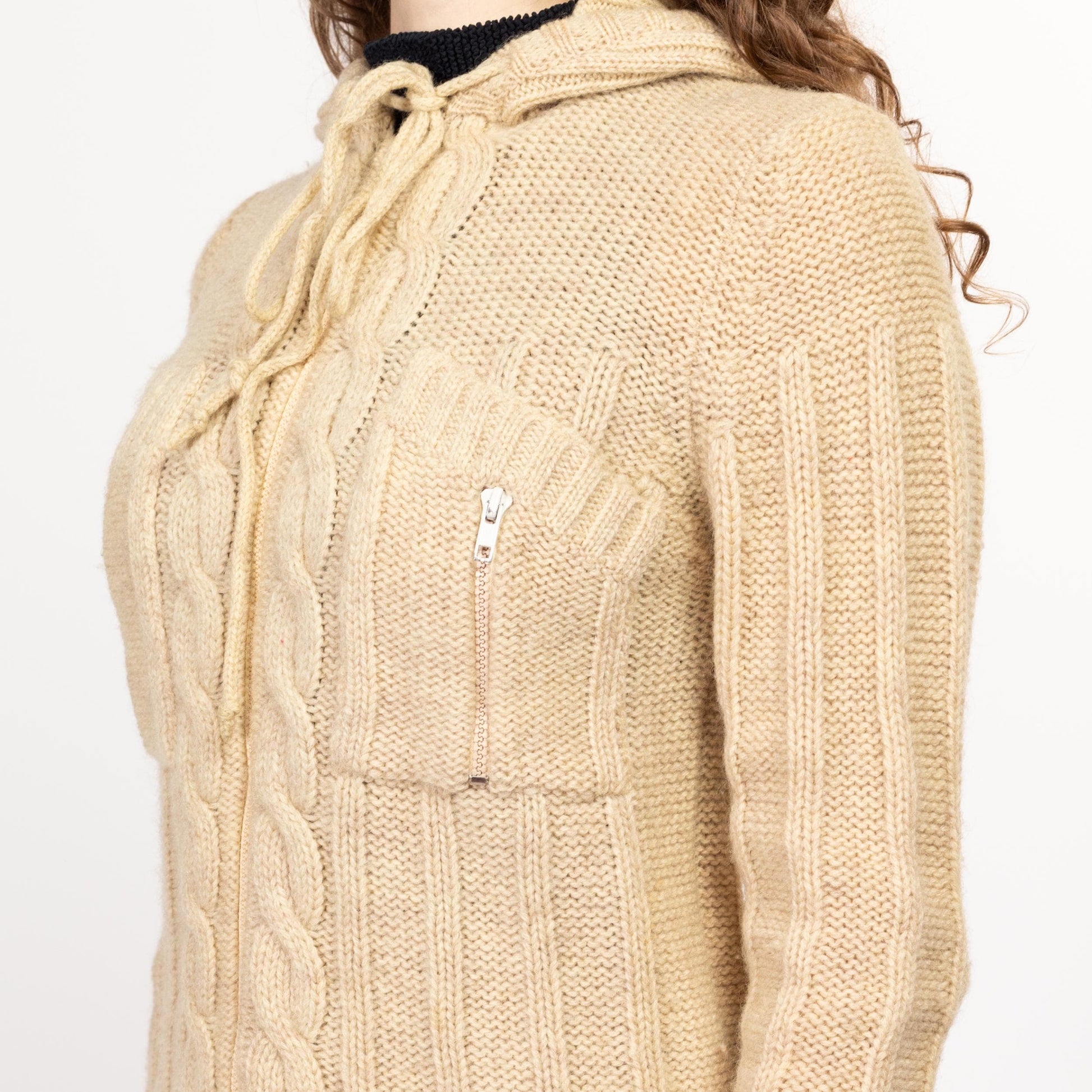Medium 70s Cable Knit Wool Hooded Cardigan | Vintage Cream Knit Zip Up Sweater