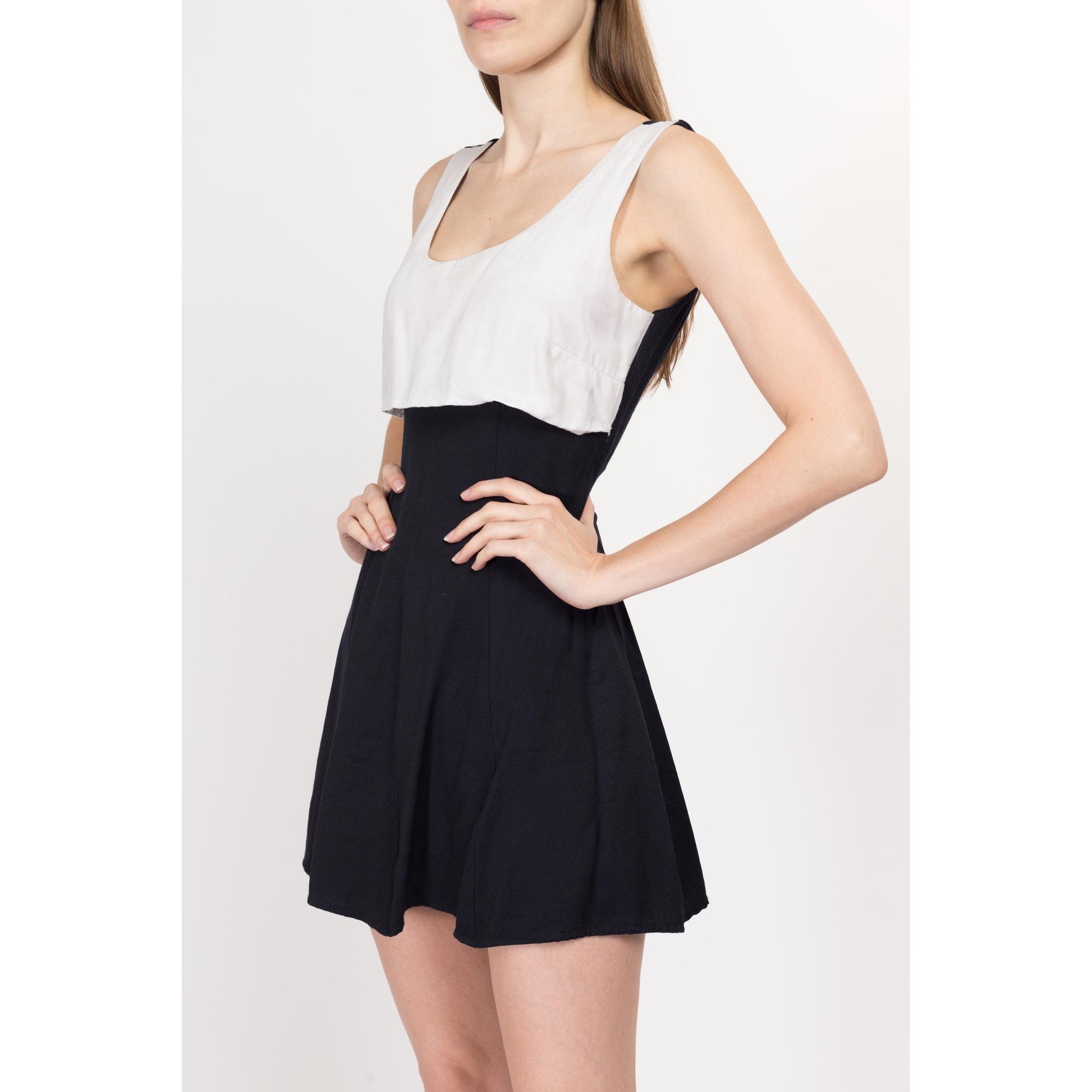 XS-Sm 90s Black & White Corset Back Mini Dress | Vintage Fit Flare Sleeveless Skater Dress