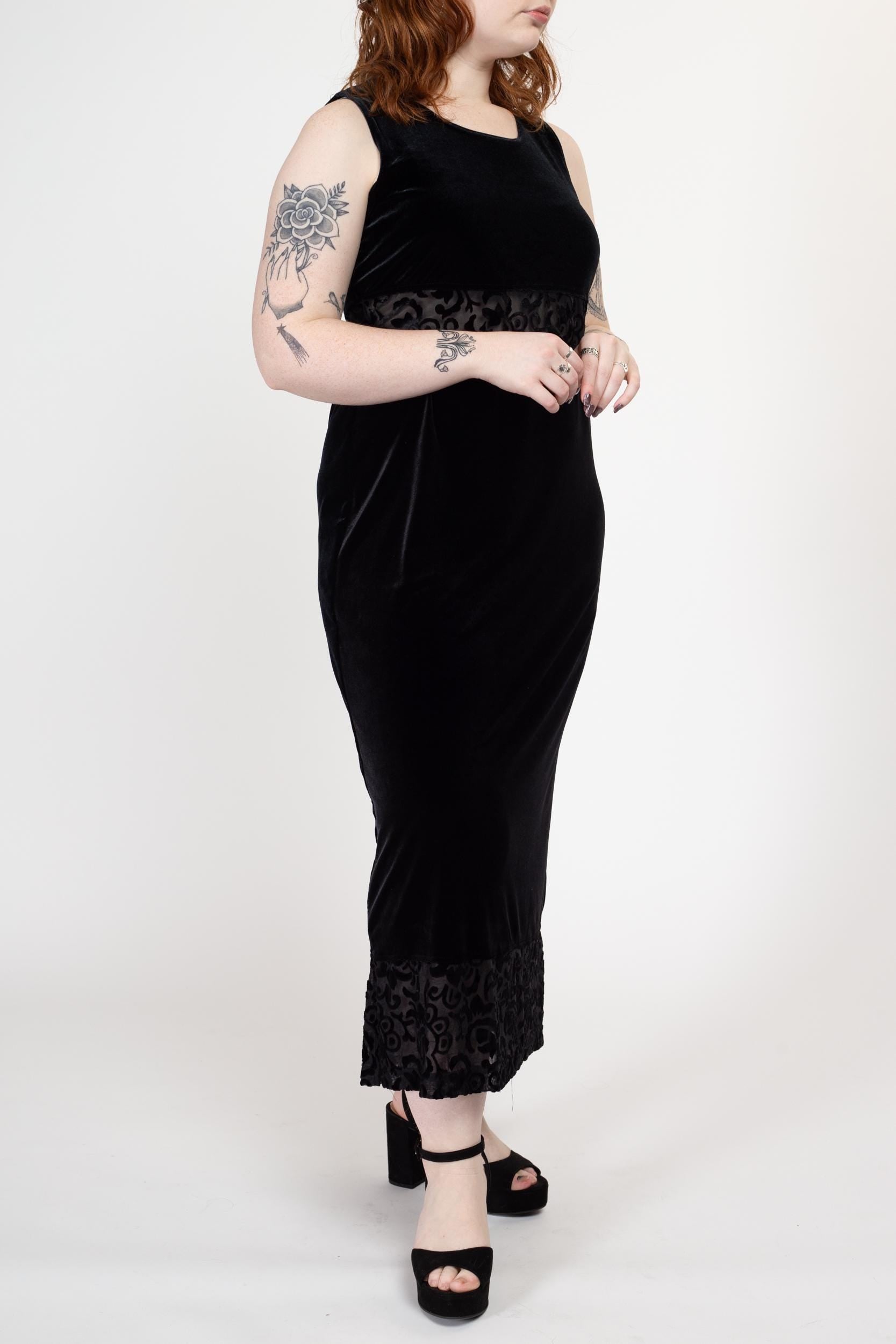 Petite Large 90s Black Velvet Sheer Waist Maxi Dress Petite Large 90s Black Velvet Sheer Waist Maxi Dress