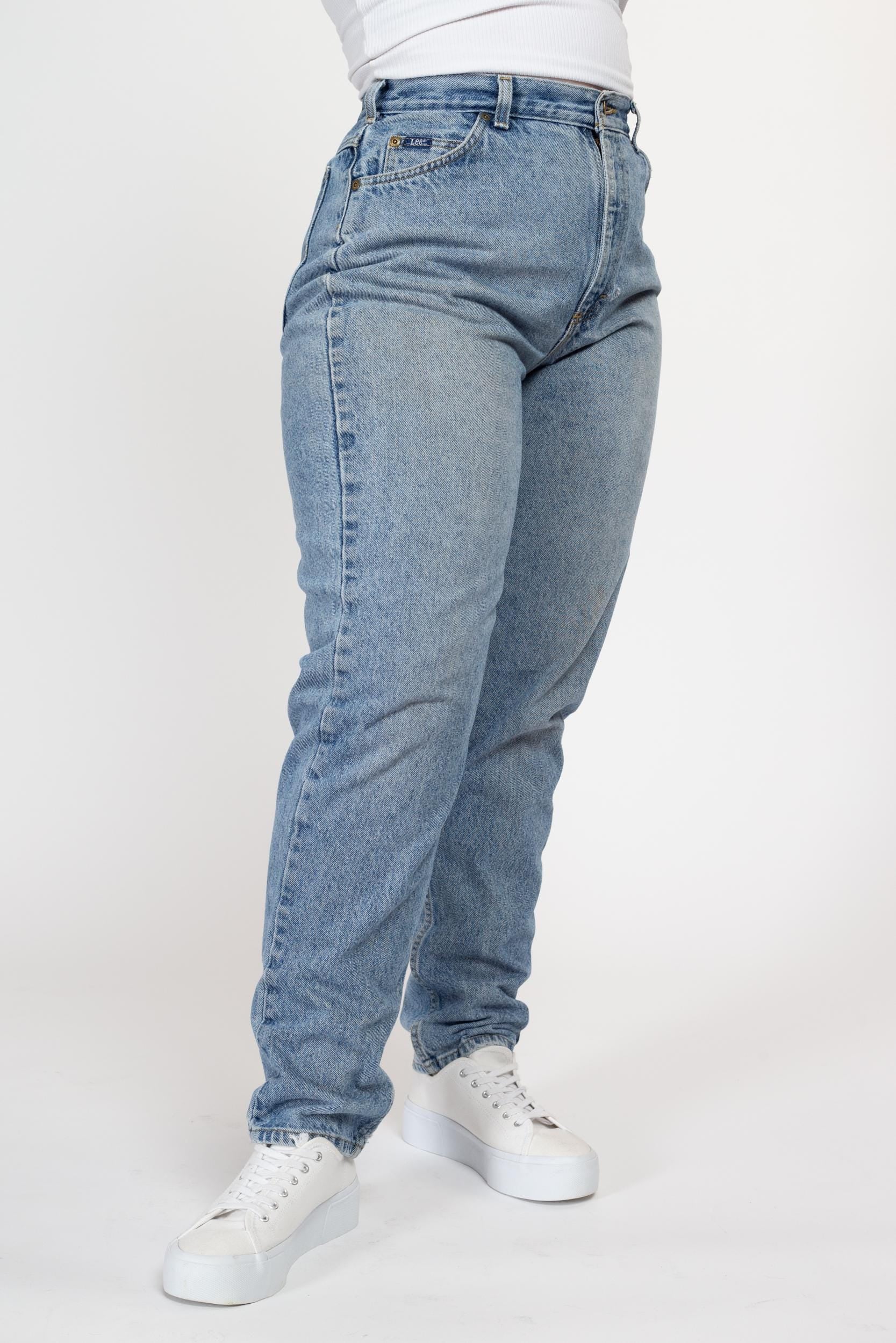 Medium 80s Lee High Waisted Curvy Fit Jeans 29.5" | Vintage Light Wash Denim Tapered Leg Mom Jeans
