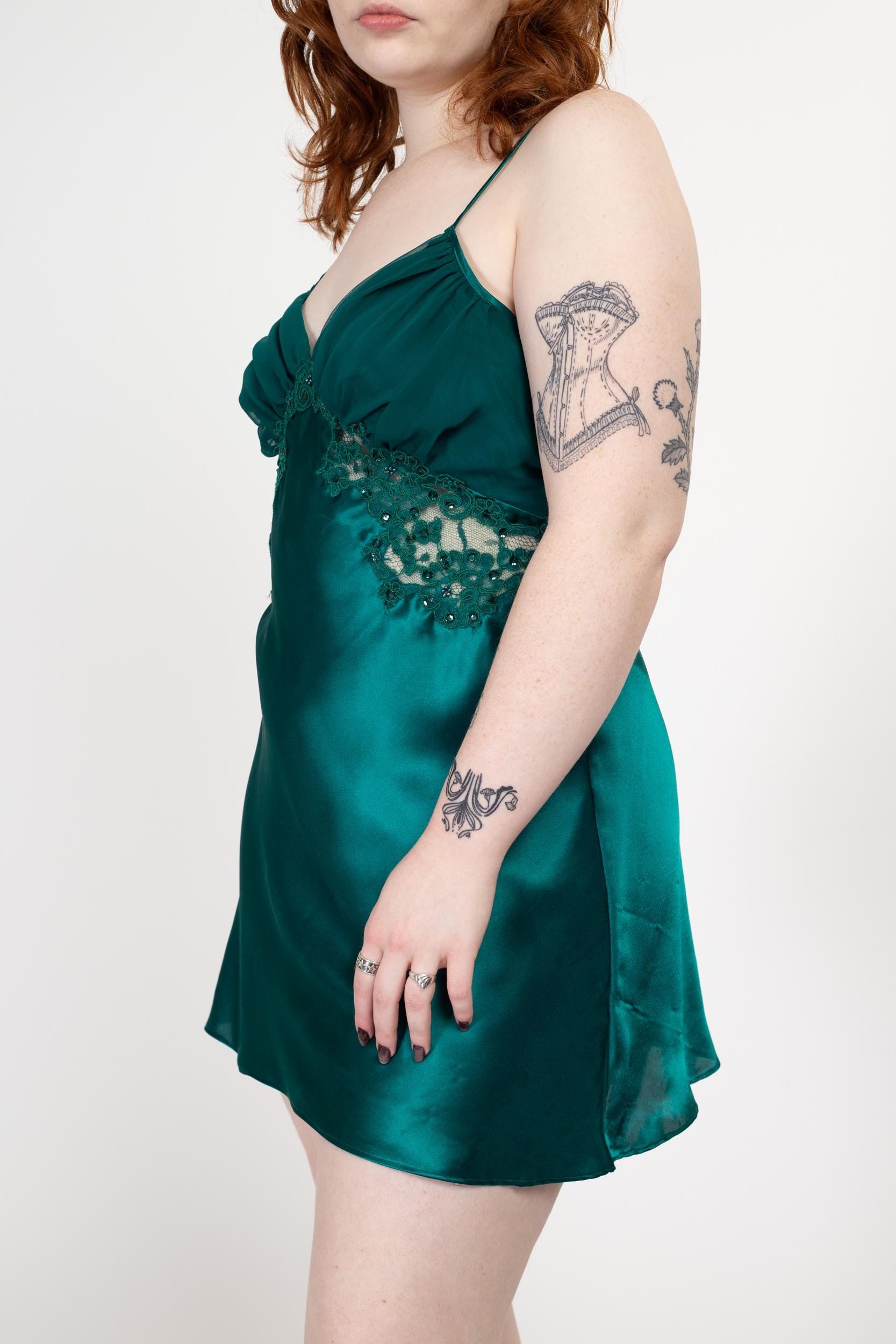 Medium 90s Victoria's Secret Emerald Green Satin Slip Dress | Vintage Low Back Lingerie Mini Chemise Nightie