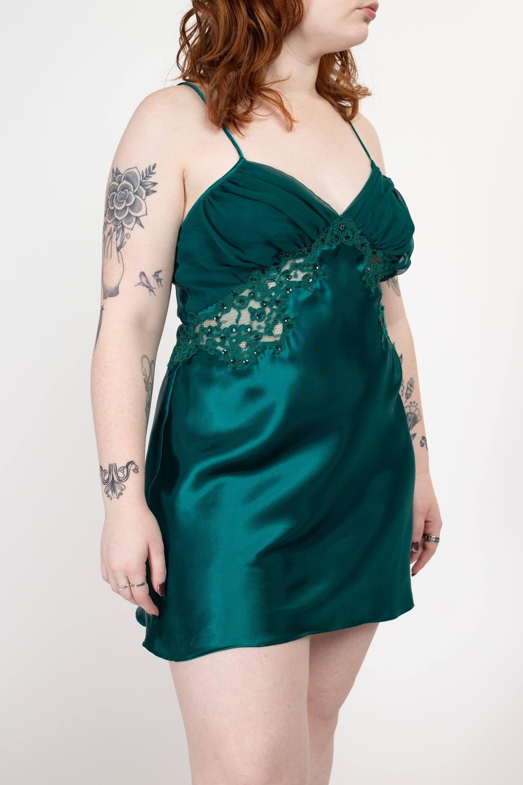 Medium 90s Victoria's Secret Emerald Green Satin Slip Dress | Vintage Low Back Lingerie Mini Chemise Nightie