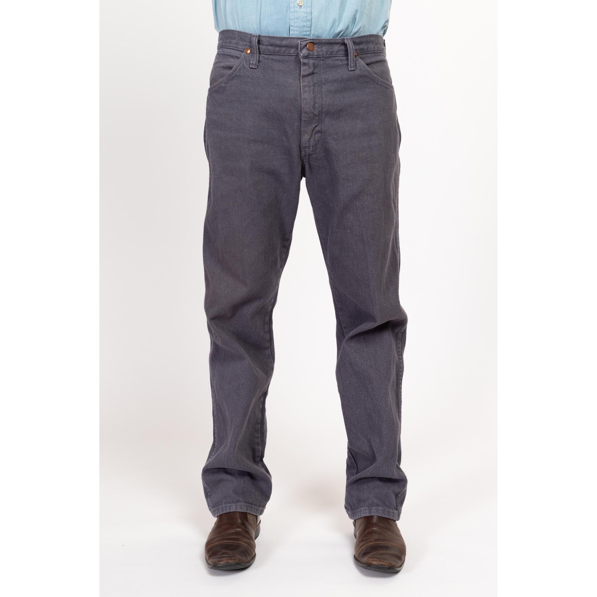 32x32 90s Wrangler Grey Denim Jeans | Vintage Relaxed Fit Bootcut Jeans
