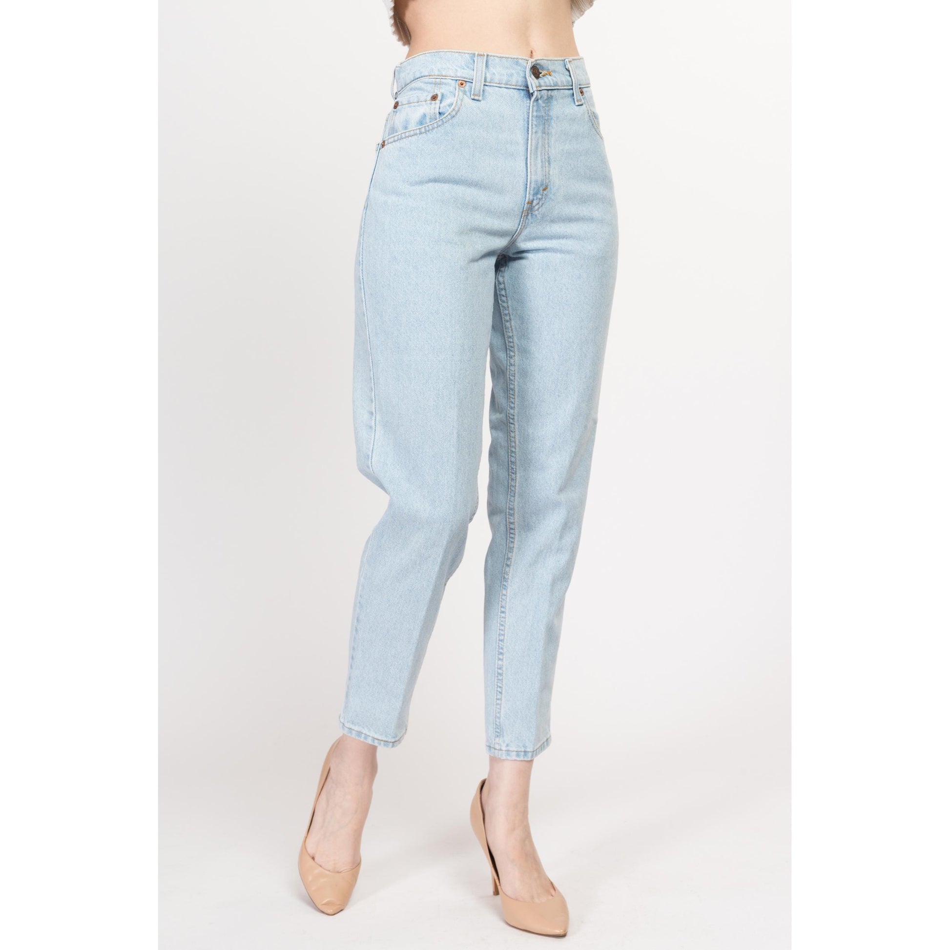 XS 90s Levis 551 High Waisted Mom Jeans 26" | Vintage Levi's Light Wash Denim Relaxed Fit Tapered Leg Jeans