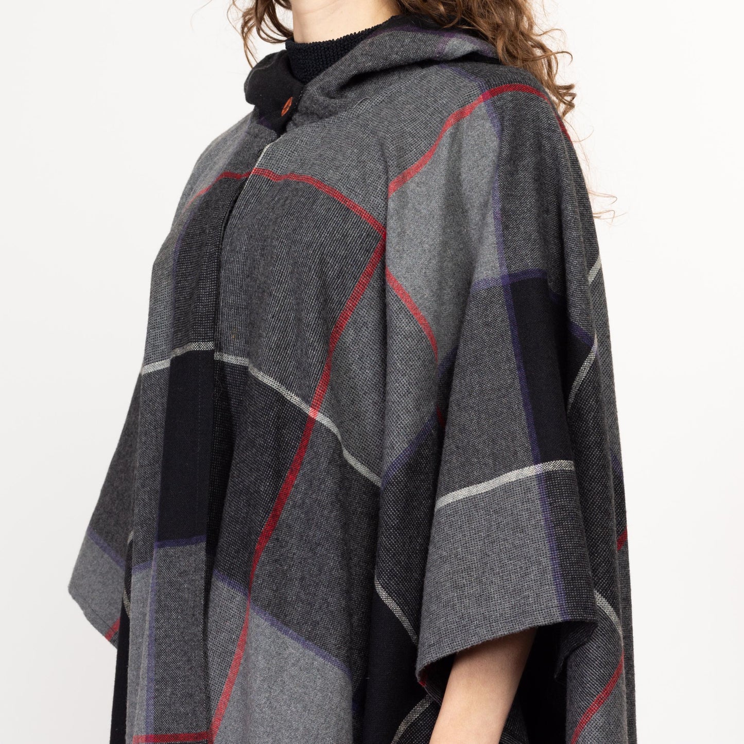 One Size 80s Grey Plaid Wool Hooded Poncho | Boho Vintage Fall Winter Long Cape