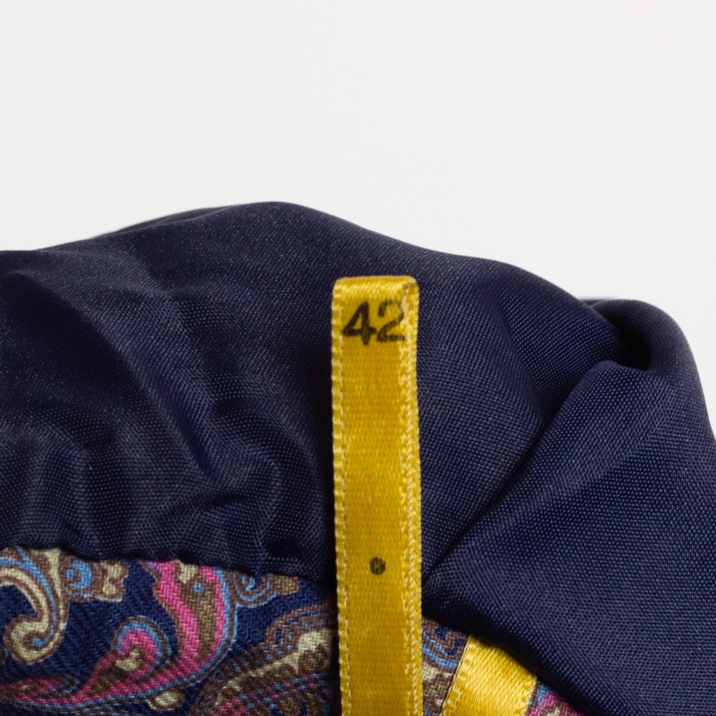 Medium 80s Purple Floral Alpen Trachten Folk Skirt 29" | Vintage Oktoberfest Austrian Boho Pocket Midi Skirt