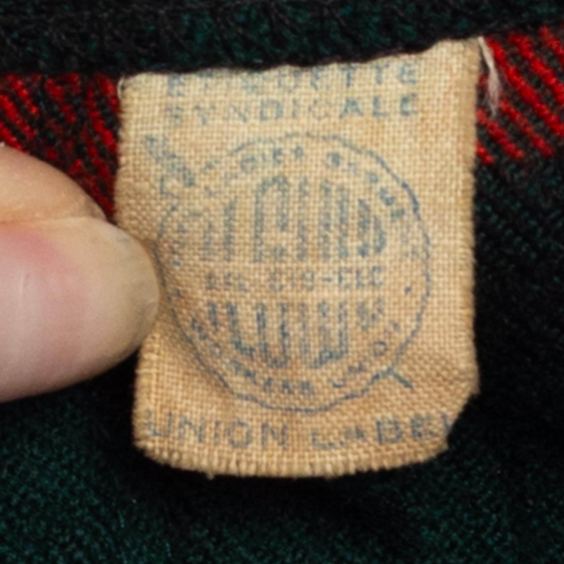 Small 60s Scottish Plaid Tartan Mini Kilt 27" | Vintage Rob Roy Red Green Preppy Schoolgirl Fringe Wrap Skirt